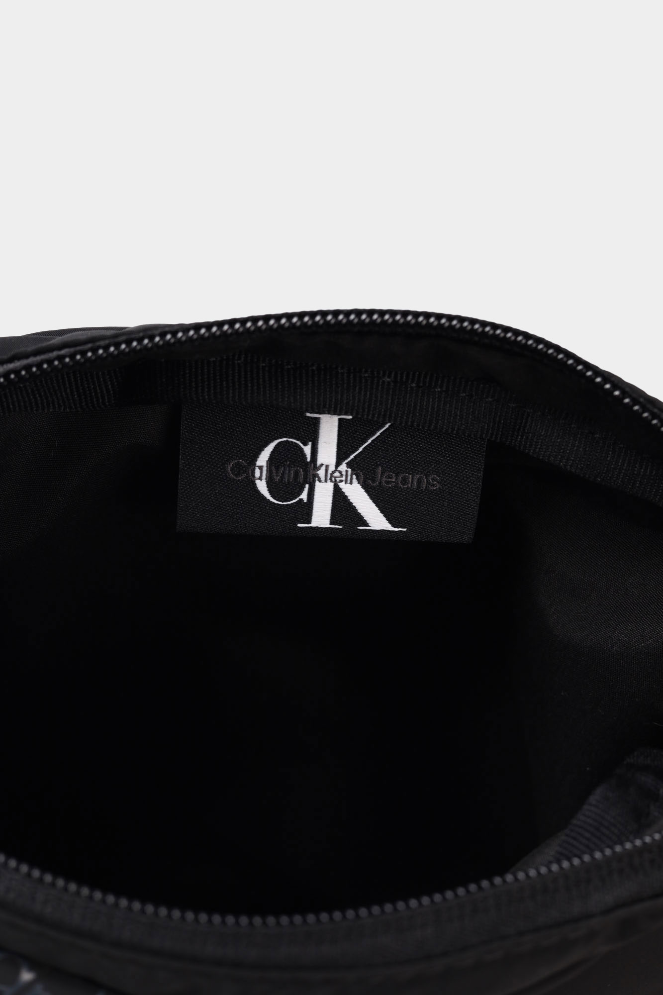 K50K511823 Сумка Calvin Klein Jeans Черный