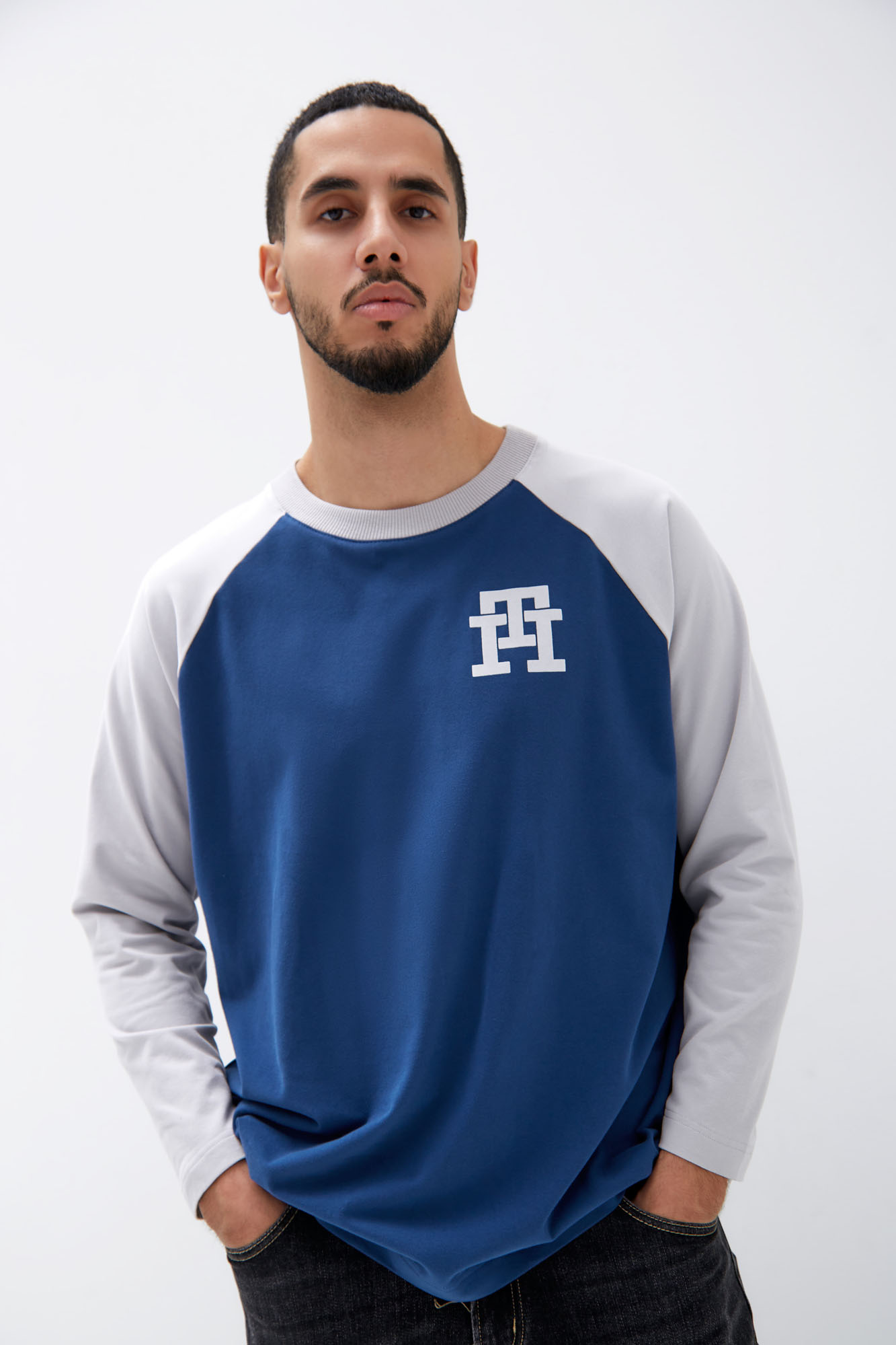 M-232-THT-20-0166 Лонгслив The Hills Синий