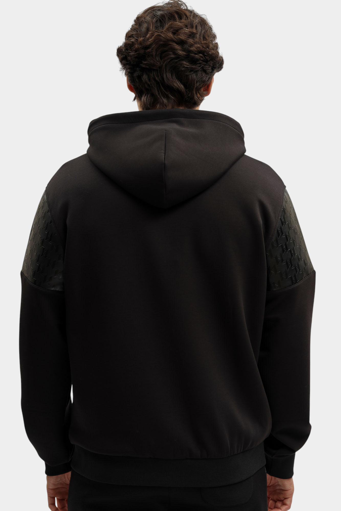 554902_705037 Толстовка Karl Lagerfeld Черный