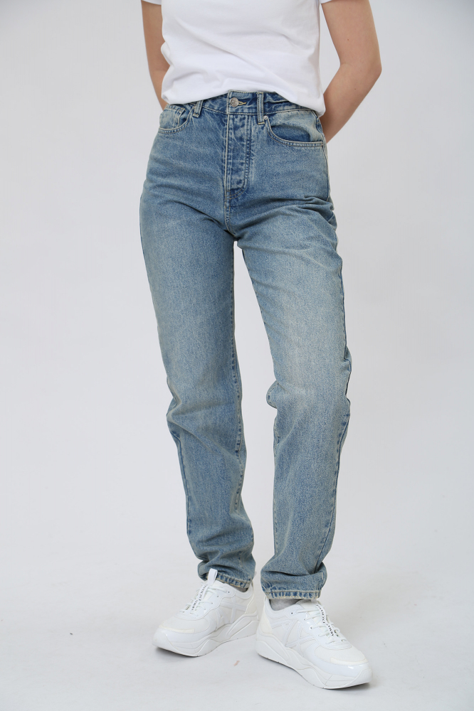 Джинсы Armani Exchange