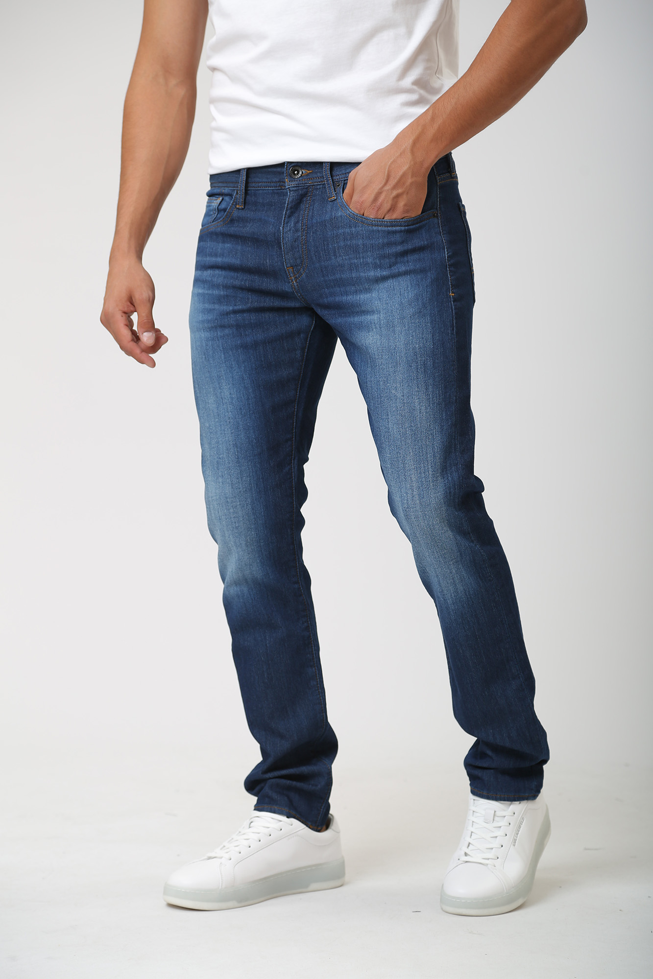 6RZJ13_Z1TTZ Брюки джинсовые Armani Exchange Синий