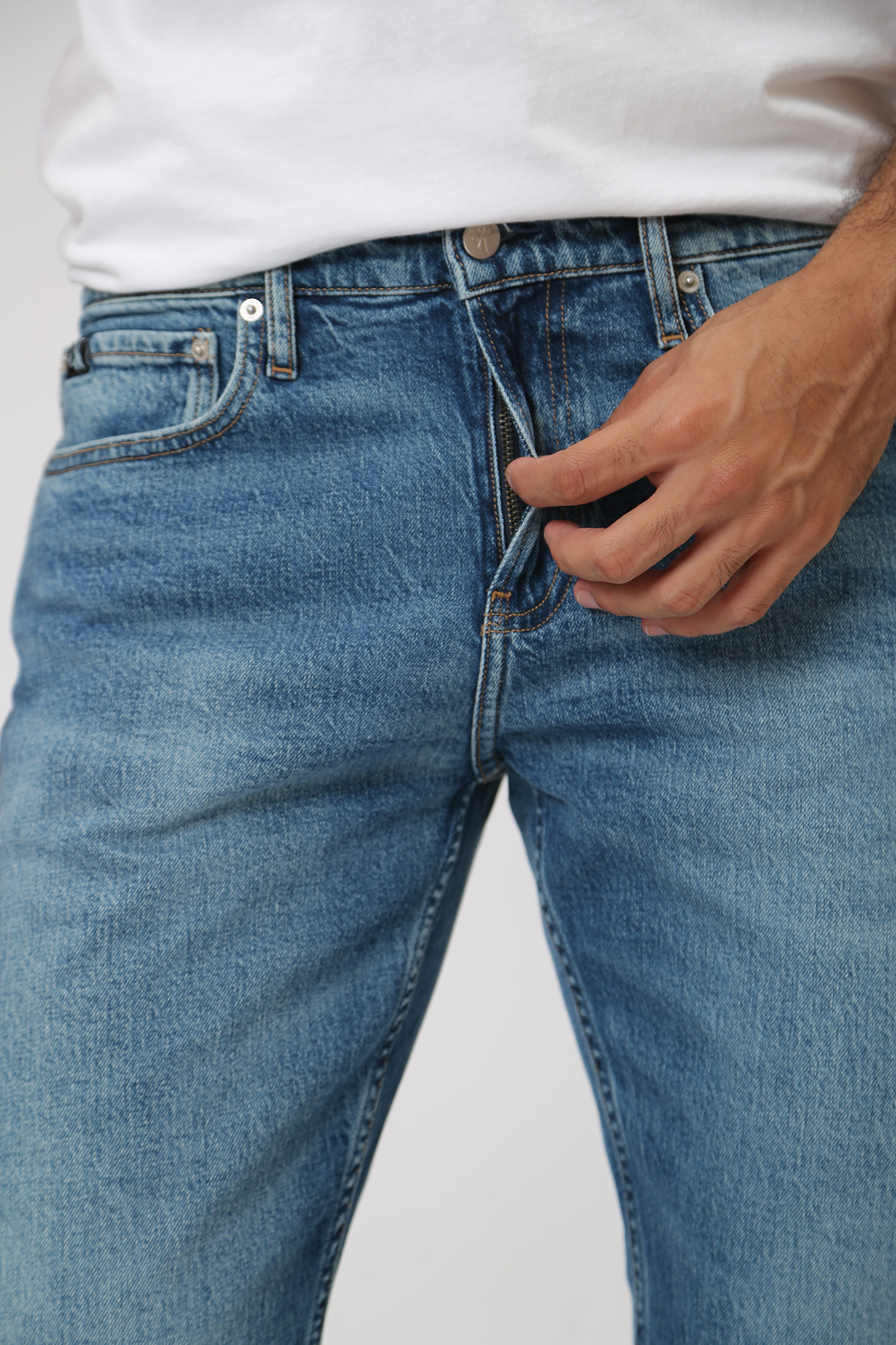 J30J323371 Джинсы Calvin Klein Jeans Голубой