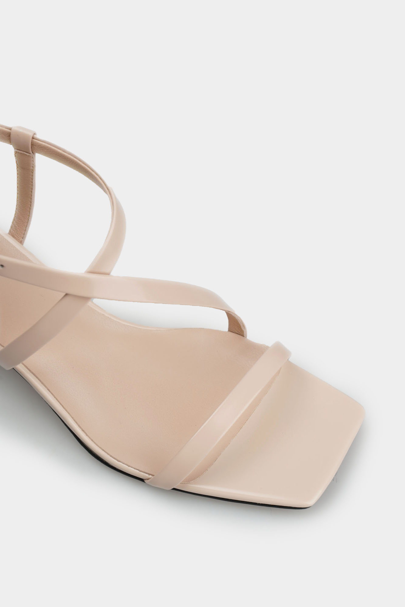 5117-832-42 Босоножки Marc Cony Бежевый