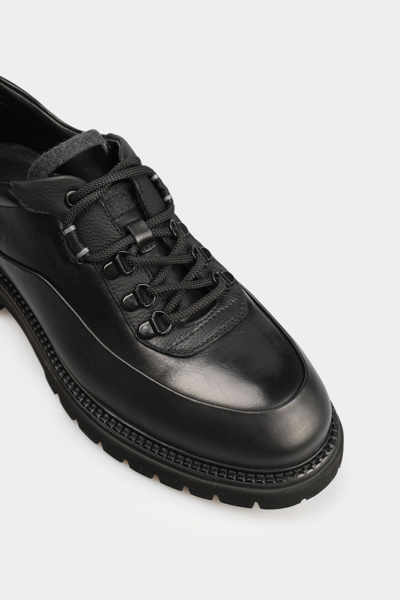 MCM267_01K Туфли Marc Cony Черный