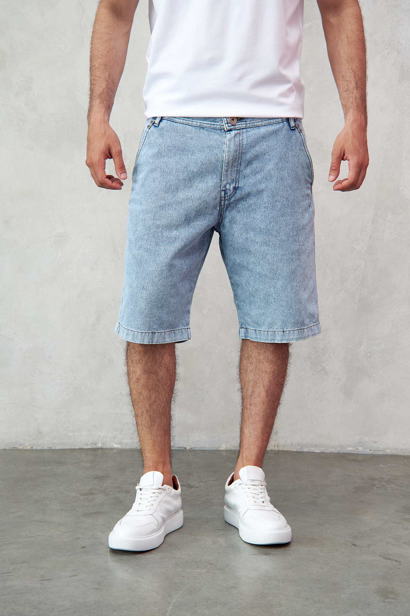 M-231-THT-56-0067 Шорты джинсовые The Hills Голубой