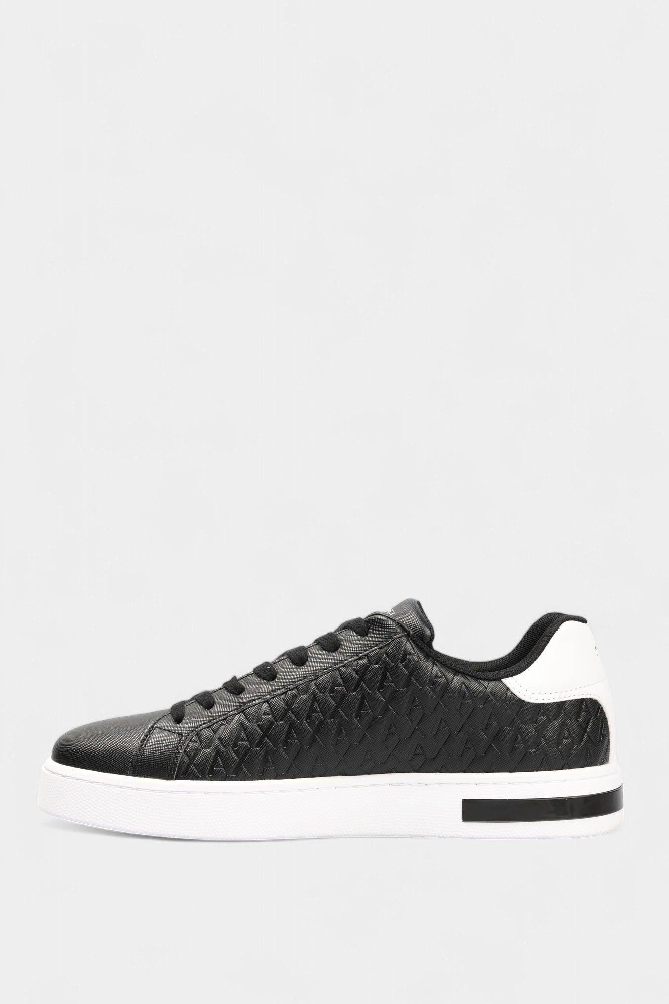 XM000140_AF11916 Кроссовки Armani Exchange Черный