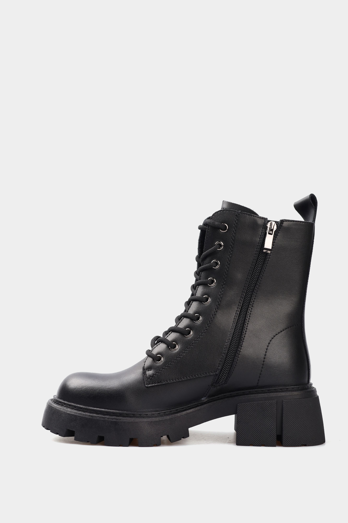 CAN53_A76 Ботинки Marc Cony Черный