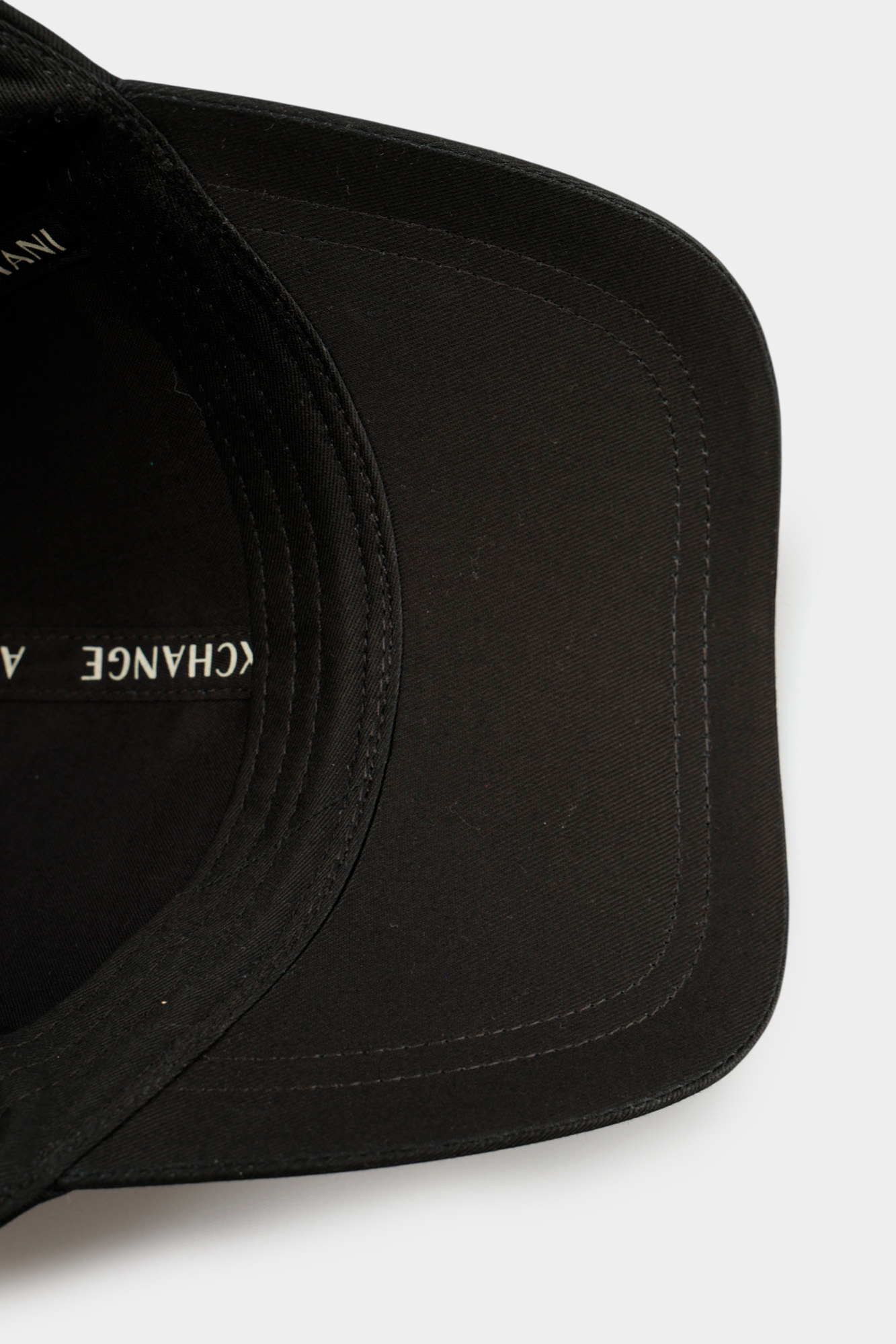 XM002551_AF15502 Кепка Armani Exchange Черный