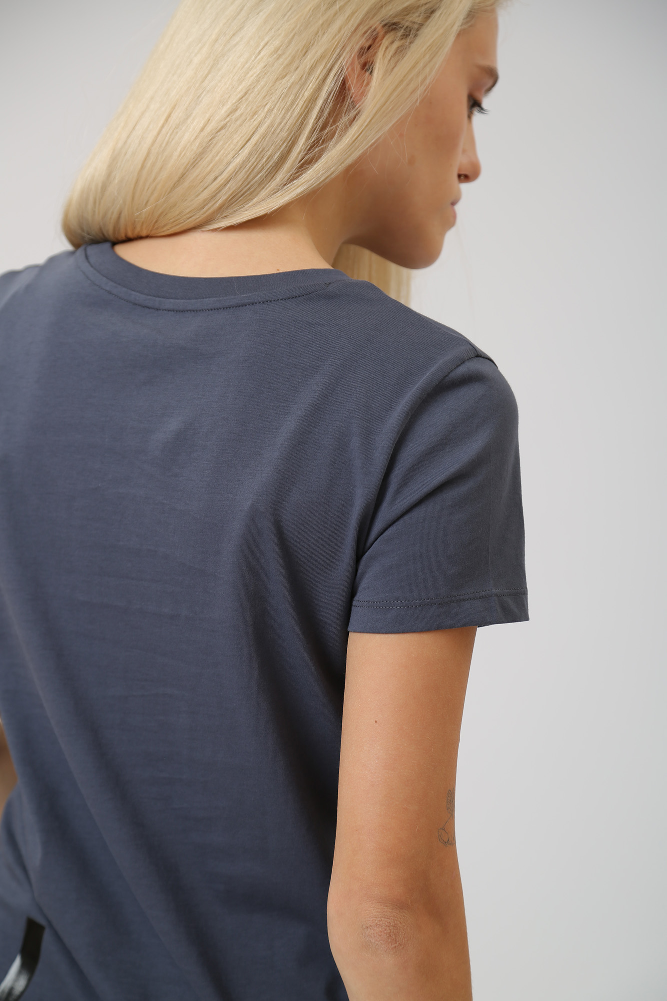 6RYT33_YJ3RZ футболка armani exchange 