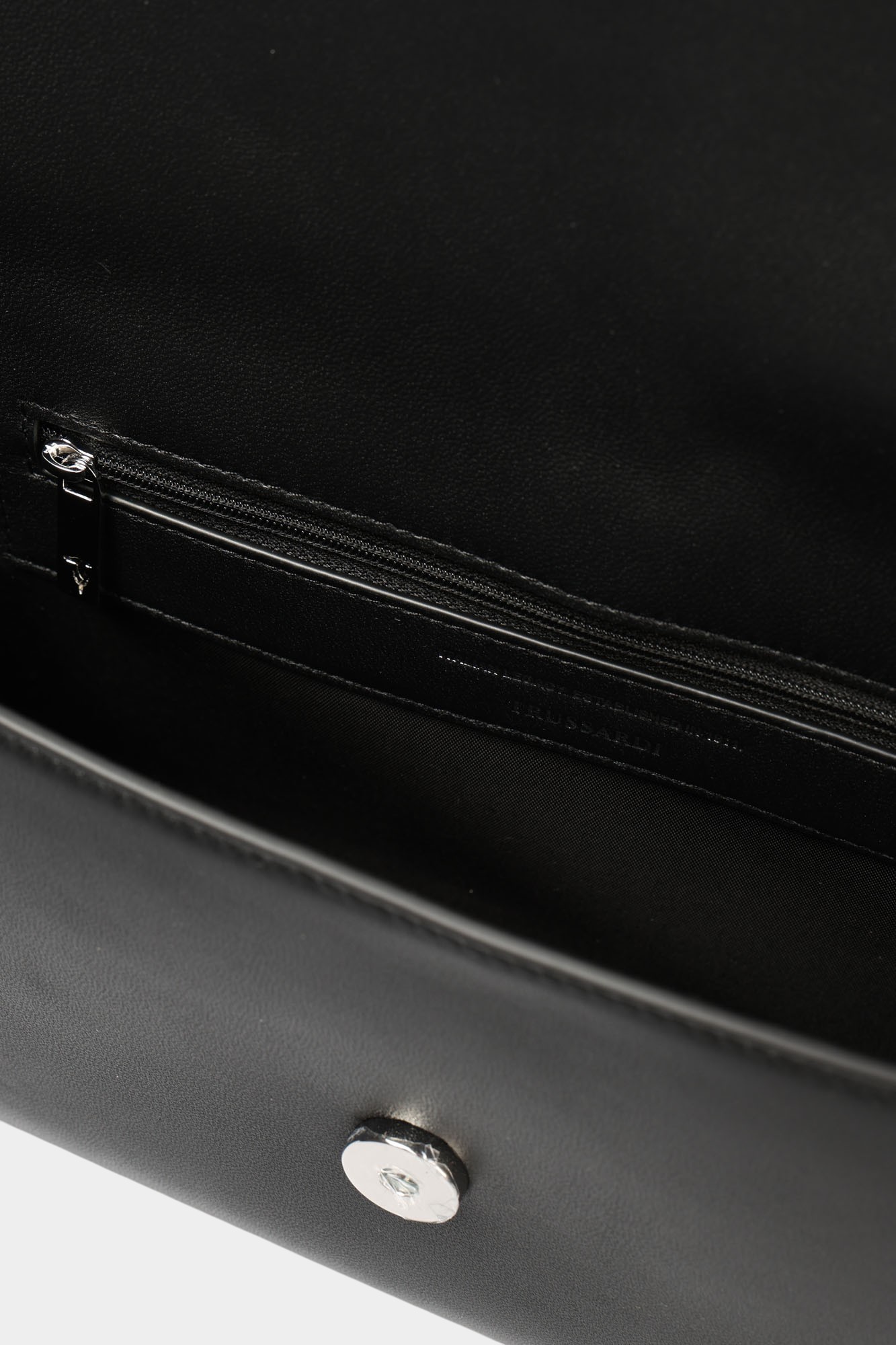 Z623E106191N-WBS03L91-21NA Сумка с клапаном Trussardi Черный