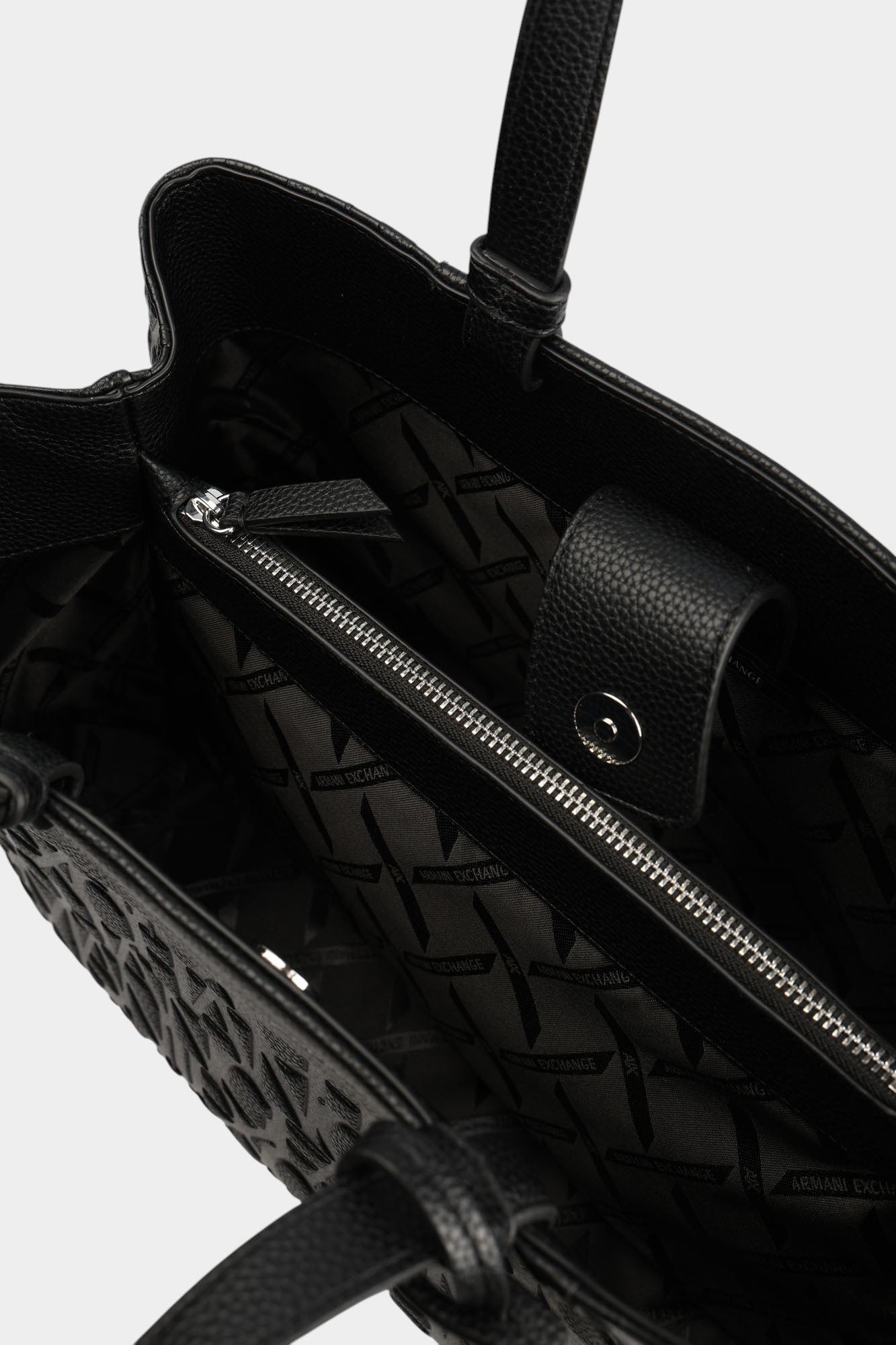 XW001222_AF15774 Сумка Armani Exchange Черный