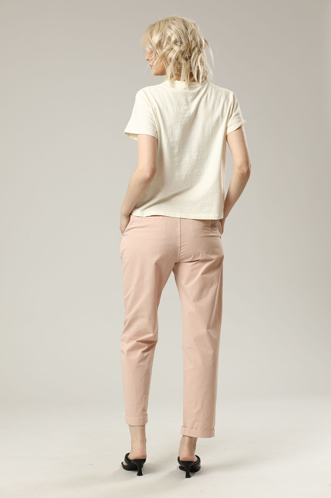 3LYP37_YNWTZ брюки чиносы armani exchange 