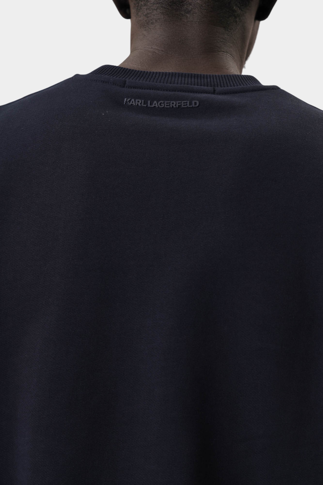 552906_705109 Свитшот Karl Lagerfeld 