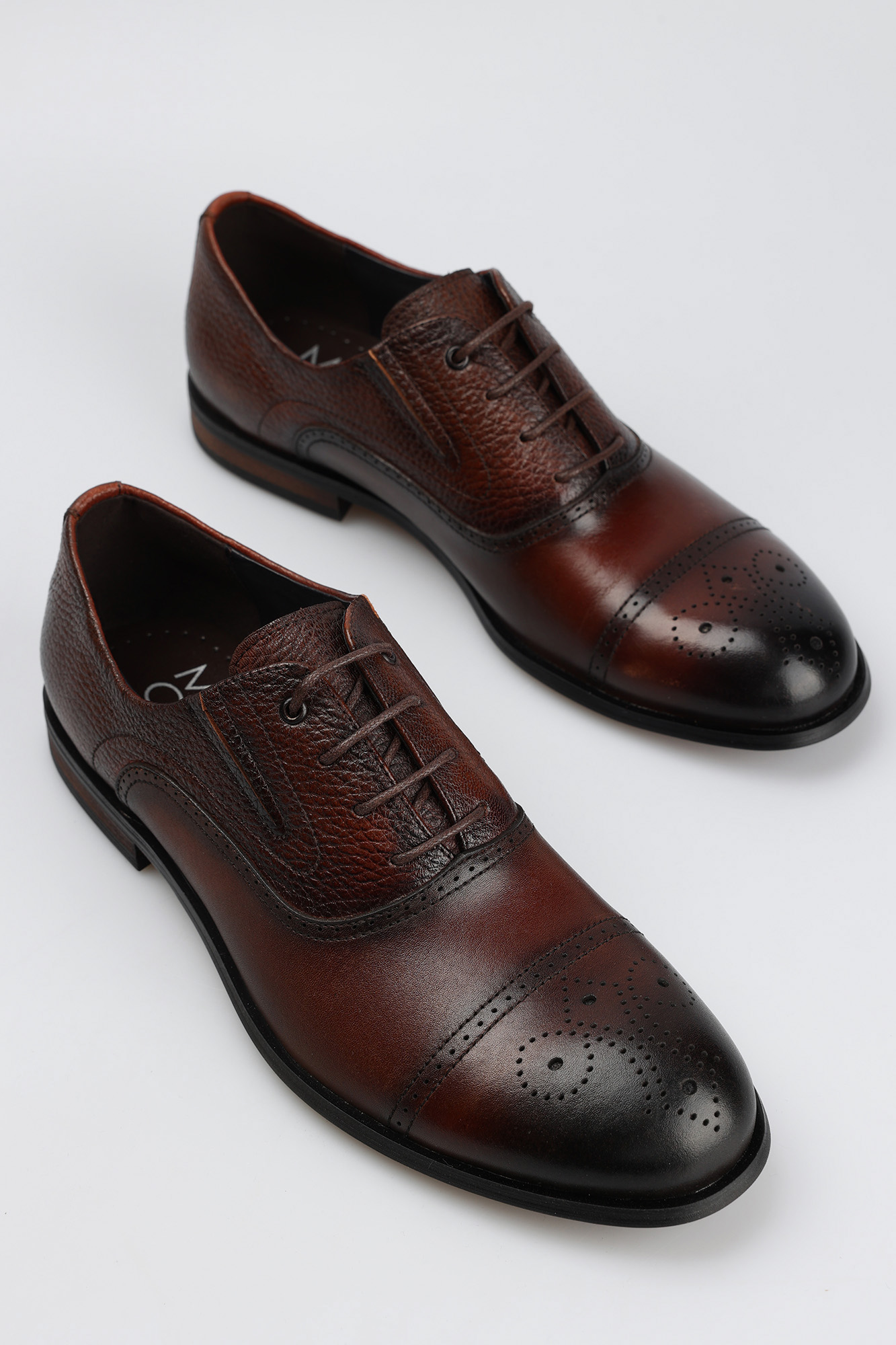 MC13350-MB/10 без подкладки Полуботинки муж кожа р Туфли Marc Cony Оранжевый