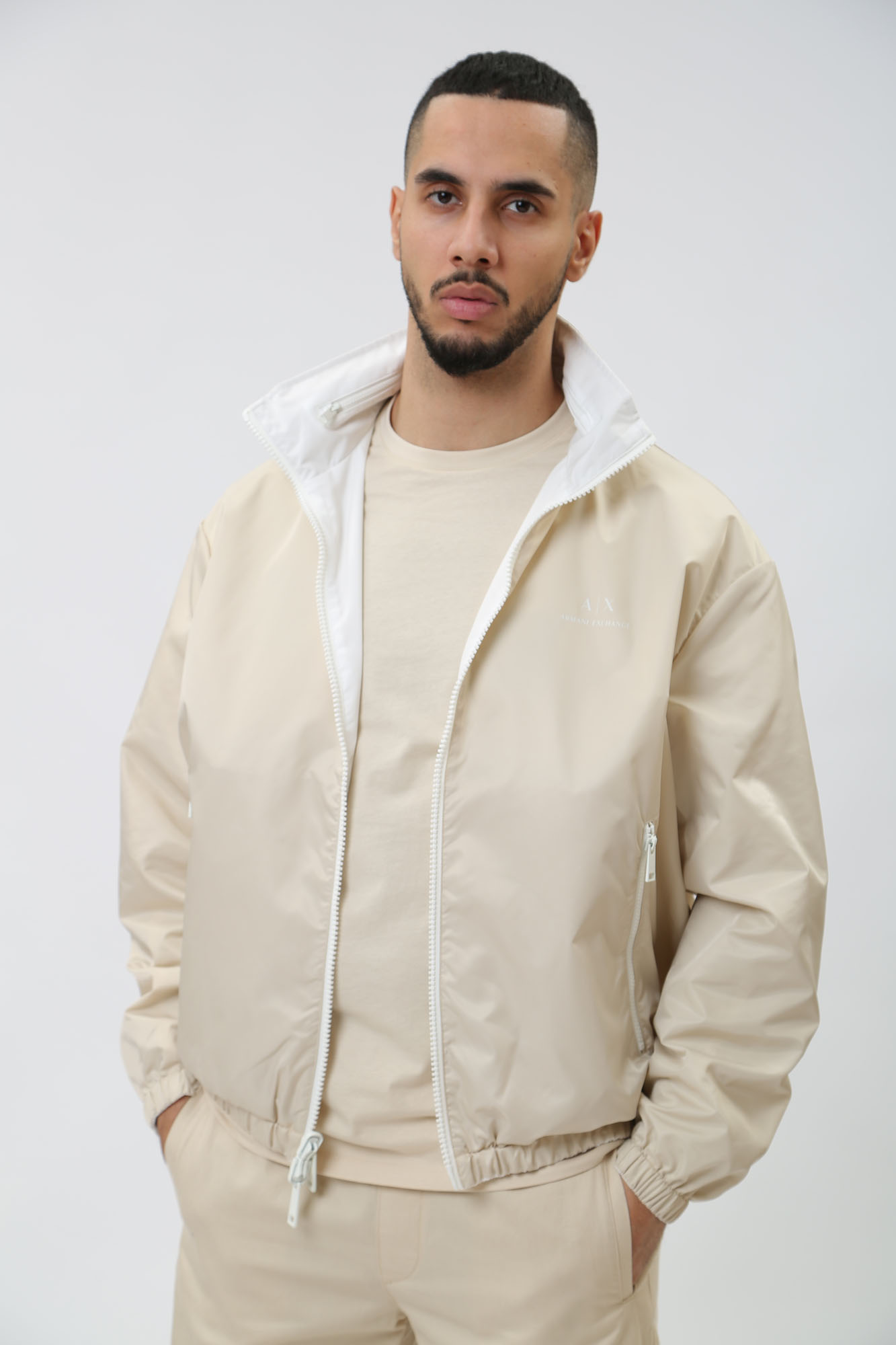 3DZB06_ZNB7Z Ветровка двусторонняя Armani Exchange Белый