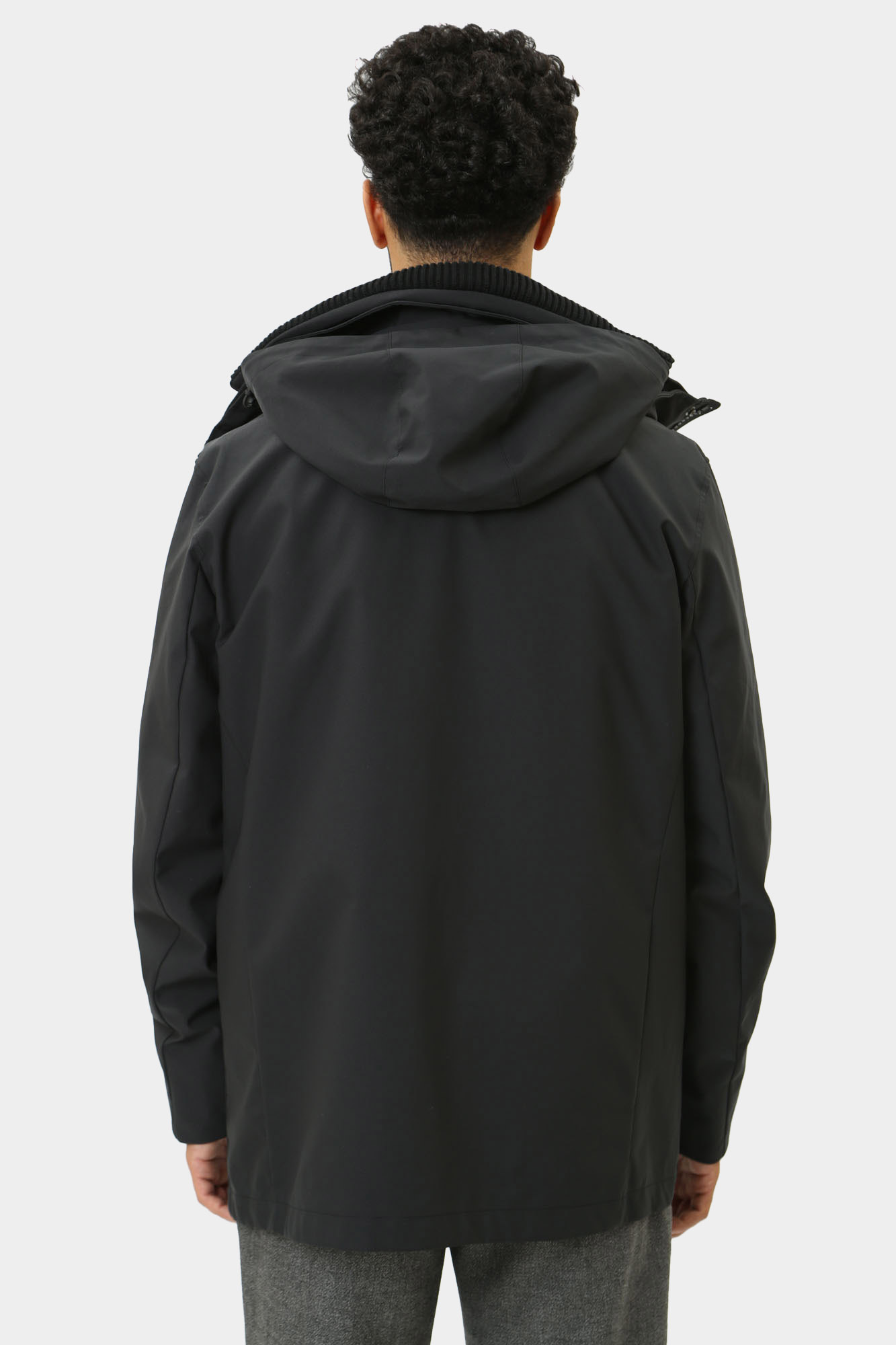 30045582_10016399 Куртка Strellson Черный