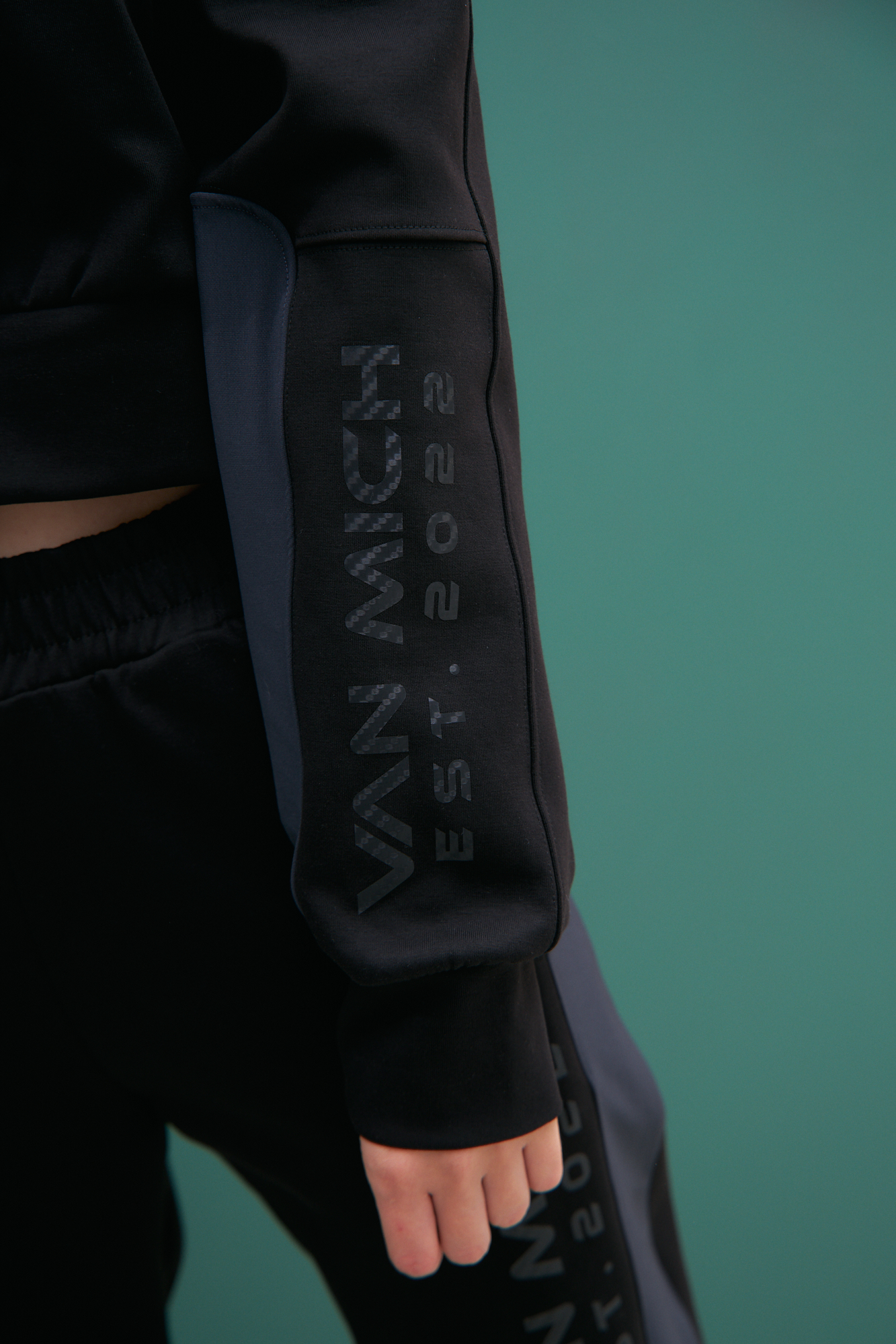 VW-232-20-122 свитшот van mich