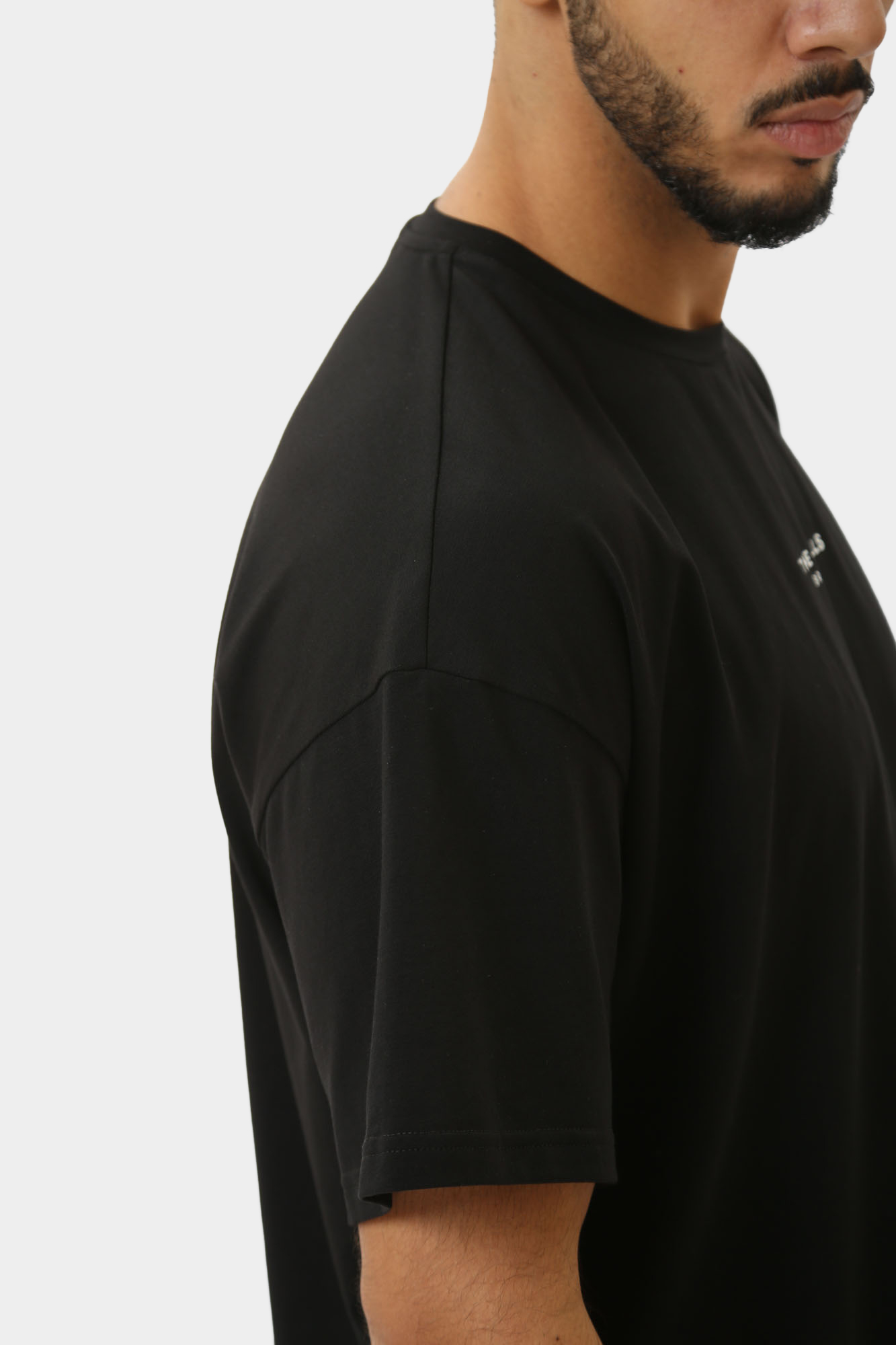 IM-241-P-22-7003 Футболка The Hills Черный