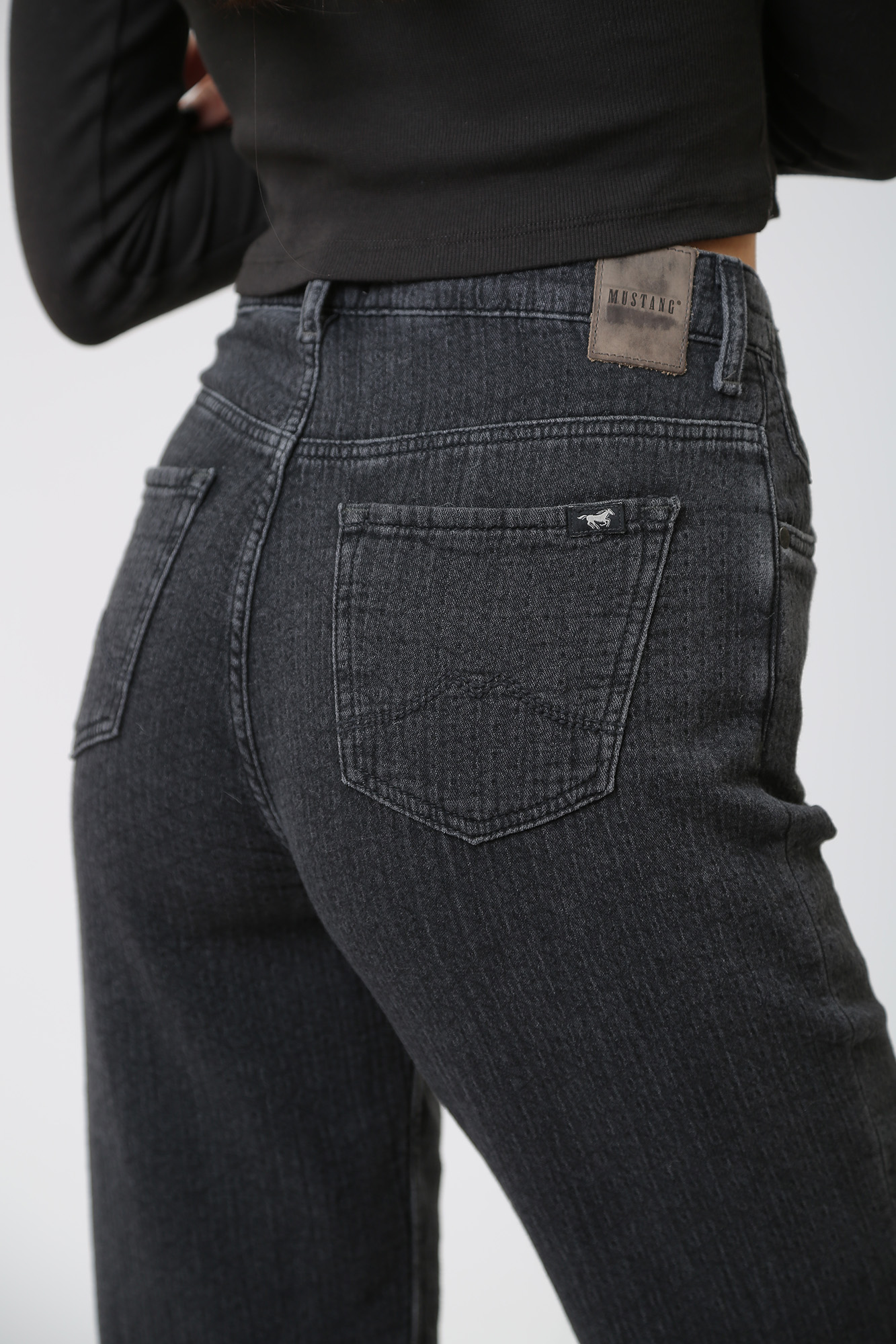 1014320-4000 джинсы mustang 