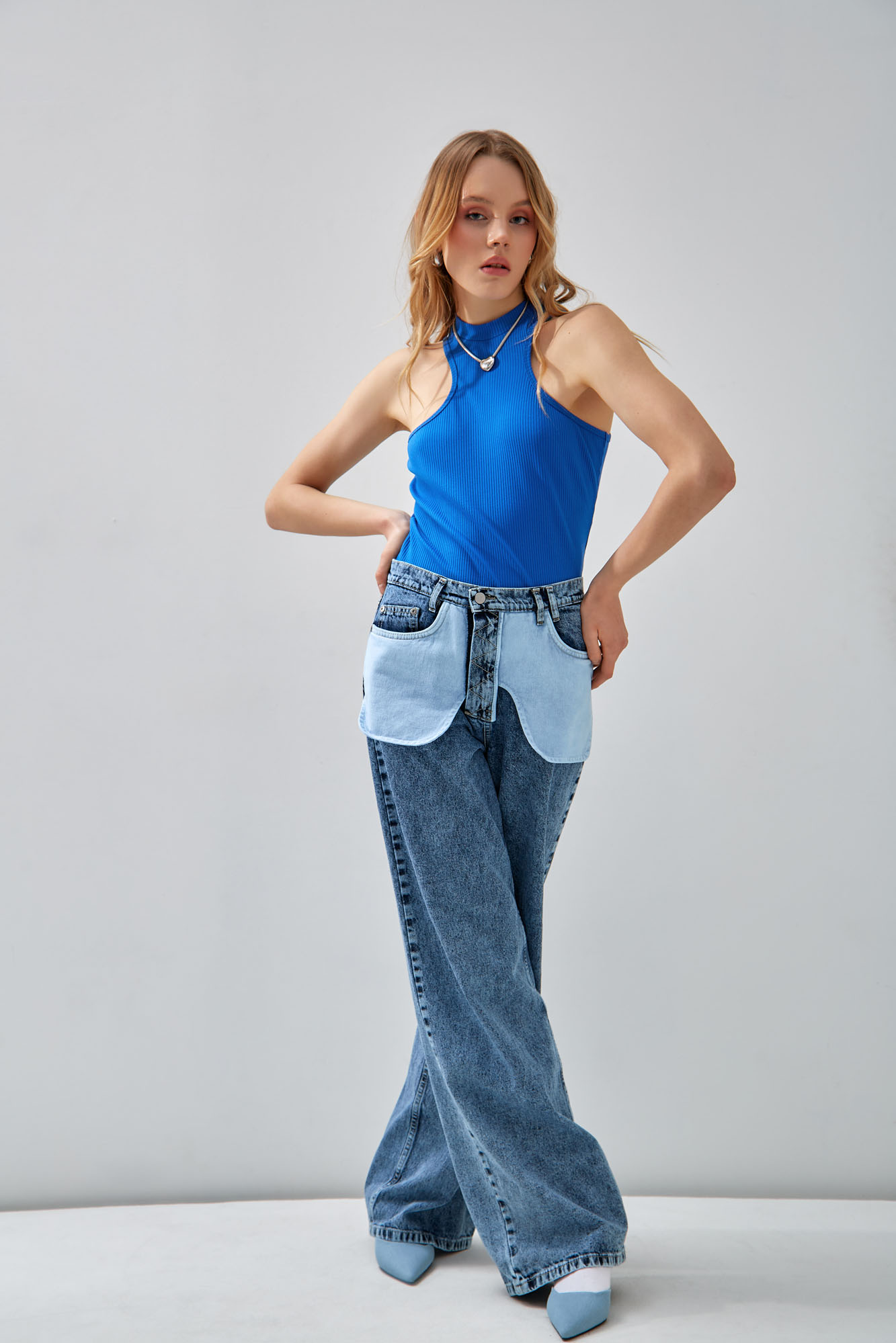 W-241-THT-56-0184 топ the hills 