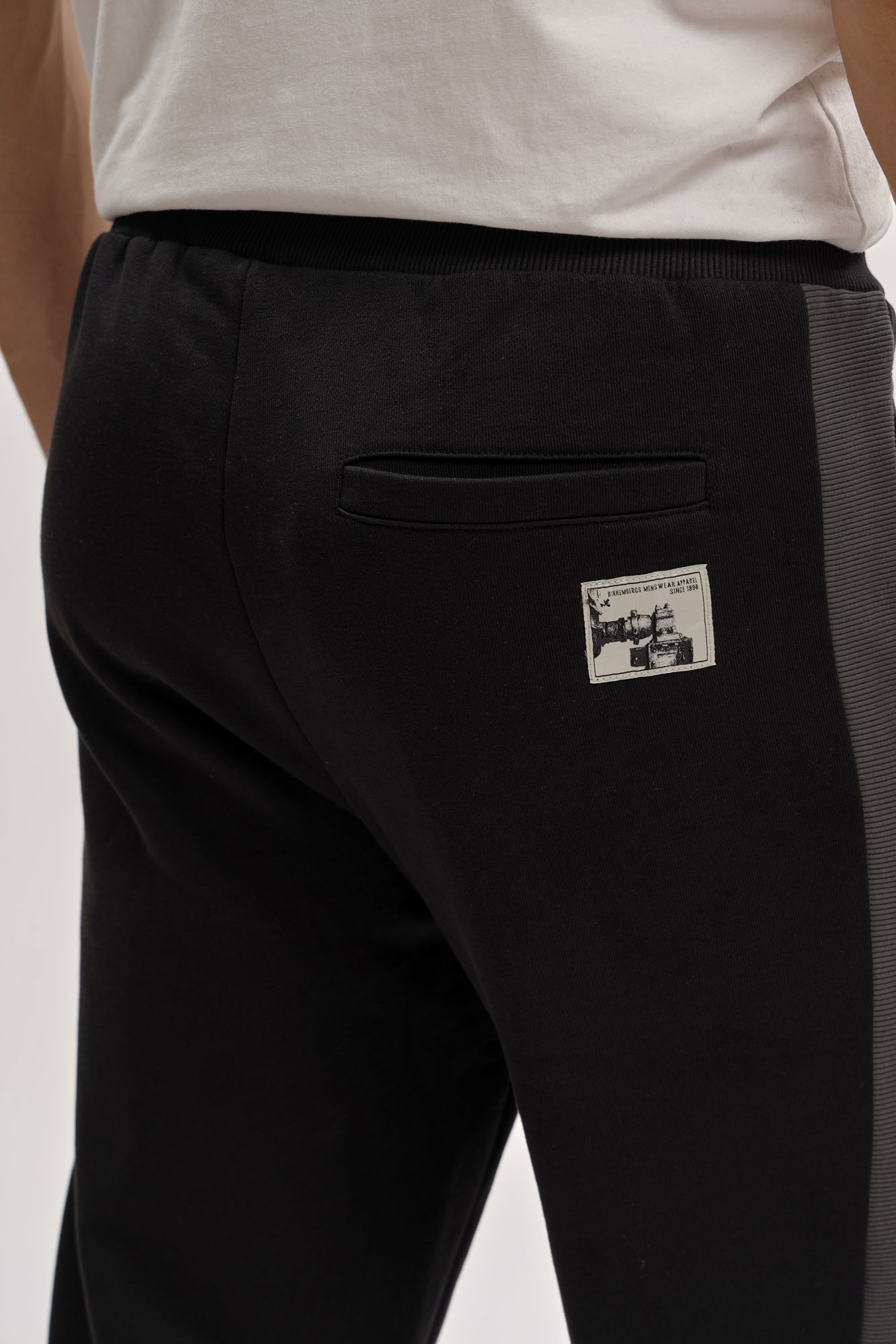 BMF1109 Брюки спортивные Bikkembergs Черный