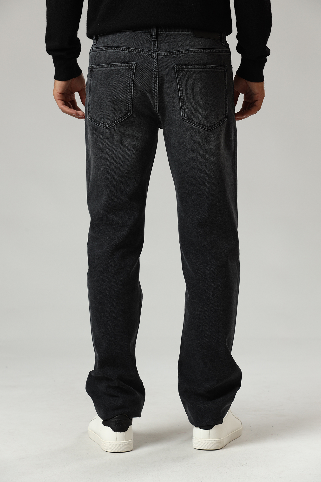 52J00001-1T006026 Джинсы 380 ICON Trussardi Серый