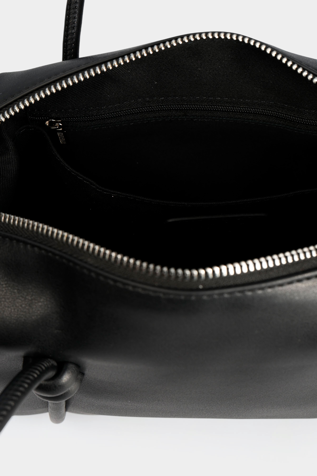 115-838-11-4 Сумка Marc Cony Черный