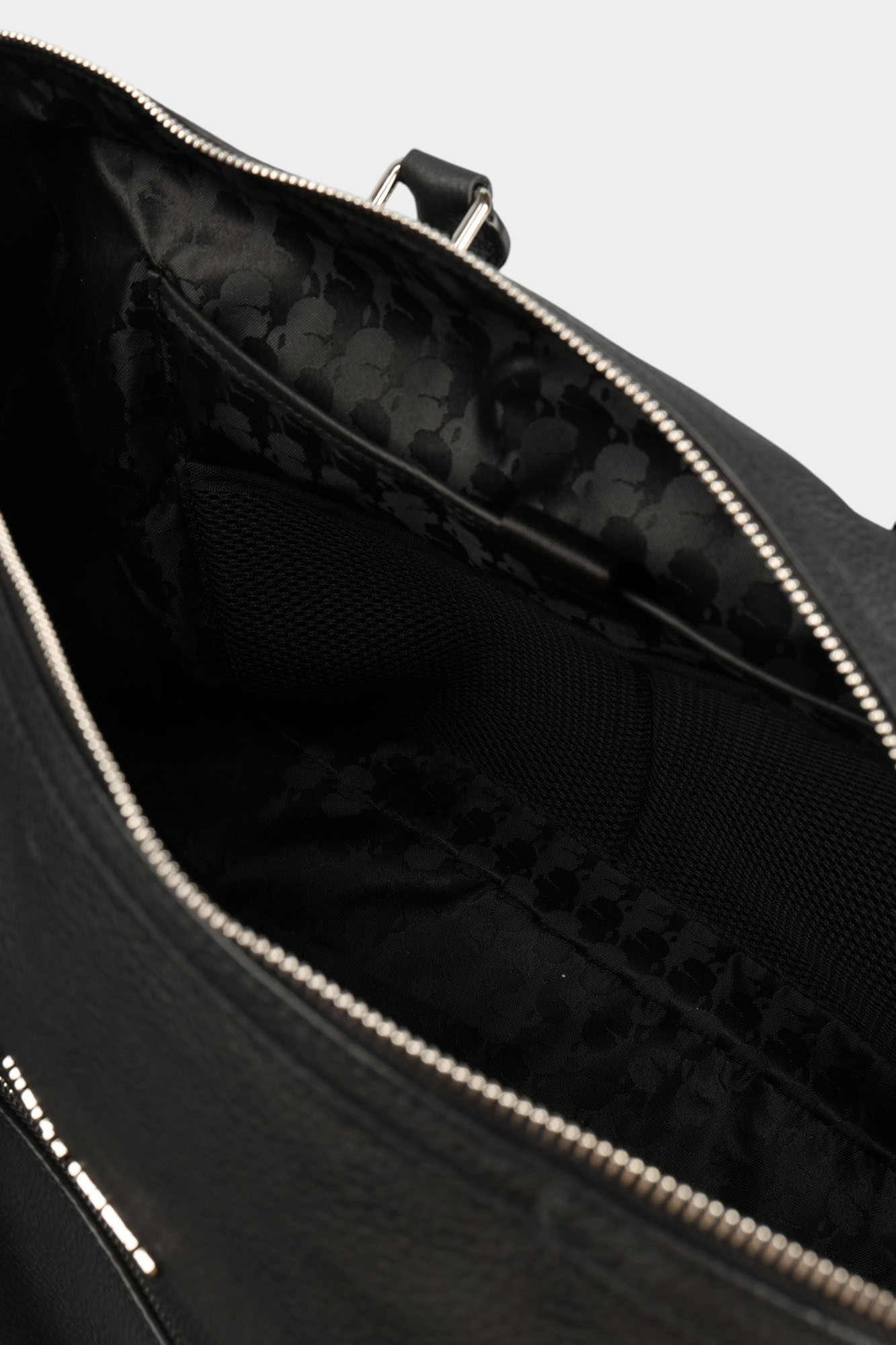 554451_815900 Сумка дорожная Karl Lagerfeld Черный