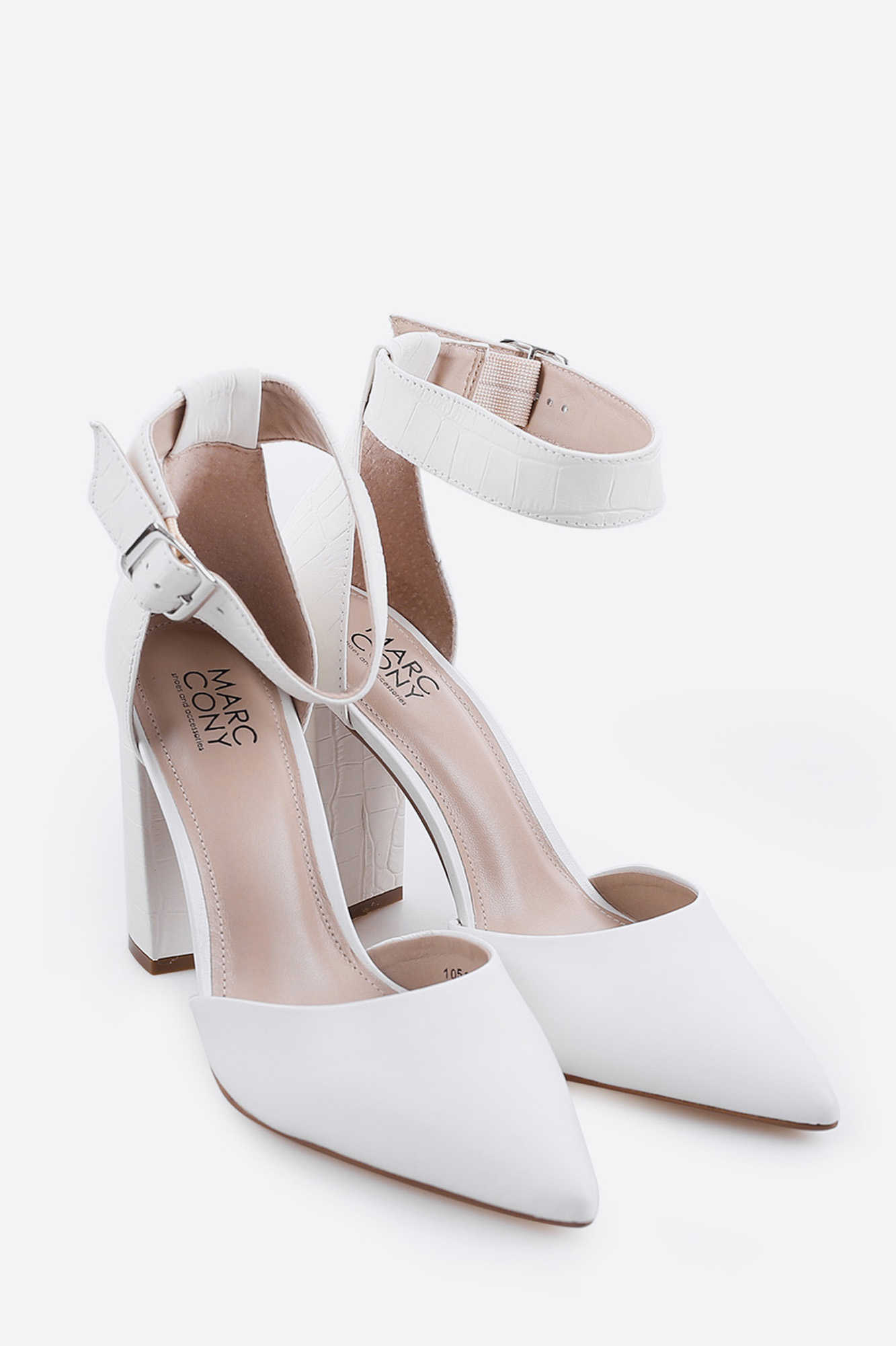 10525-497-578 Босоножки на каблуке Marc Cony Белый