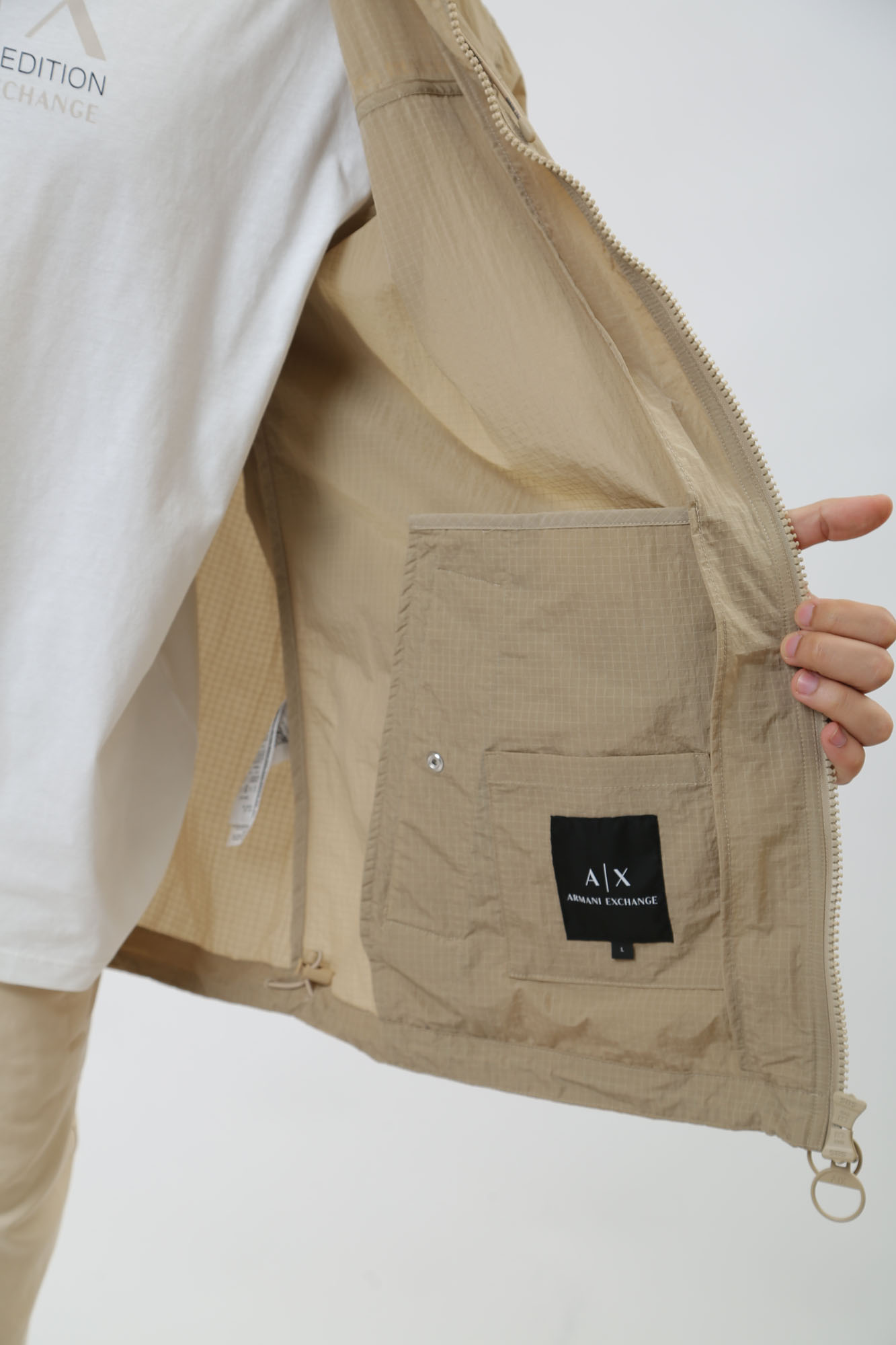 3DZK03_ZN3NZ Ветровка Armani Exchange Бежевый