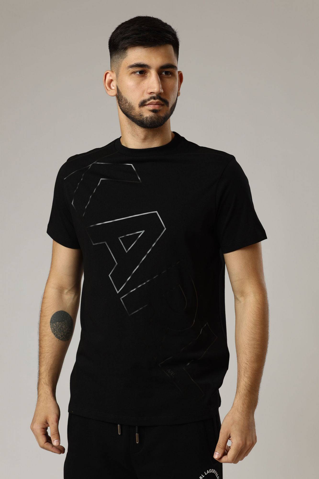 523224_755401 Футболка Karl Lagerfeld Черный