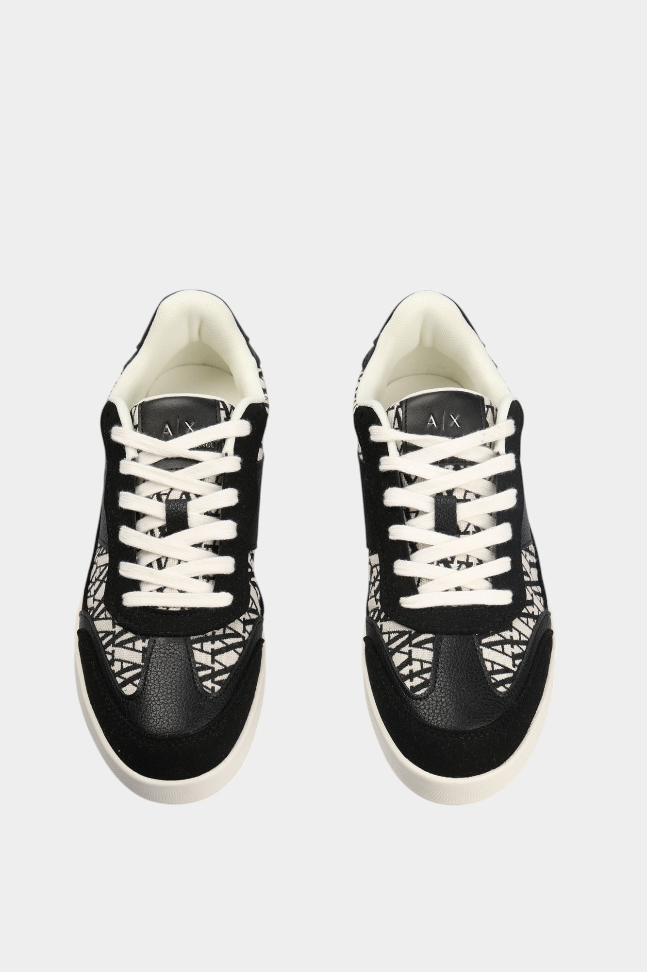 XDX183_XV933 Кеды Armani Exchange Черный
