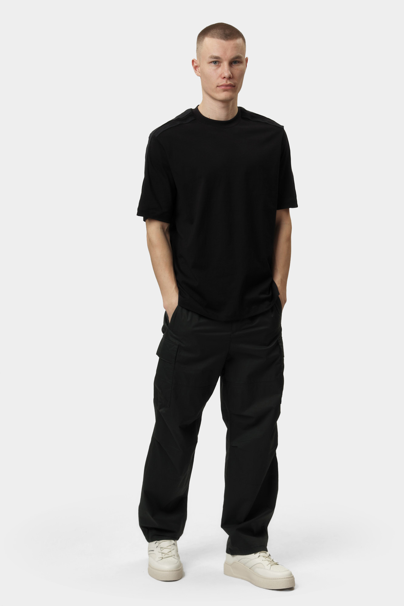 XM000322_AF10361 Футболка Armani Exchange Черный