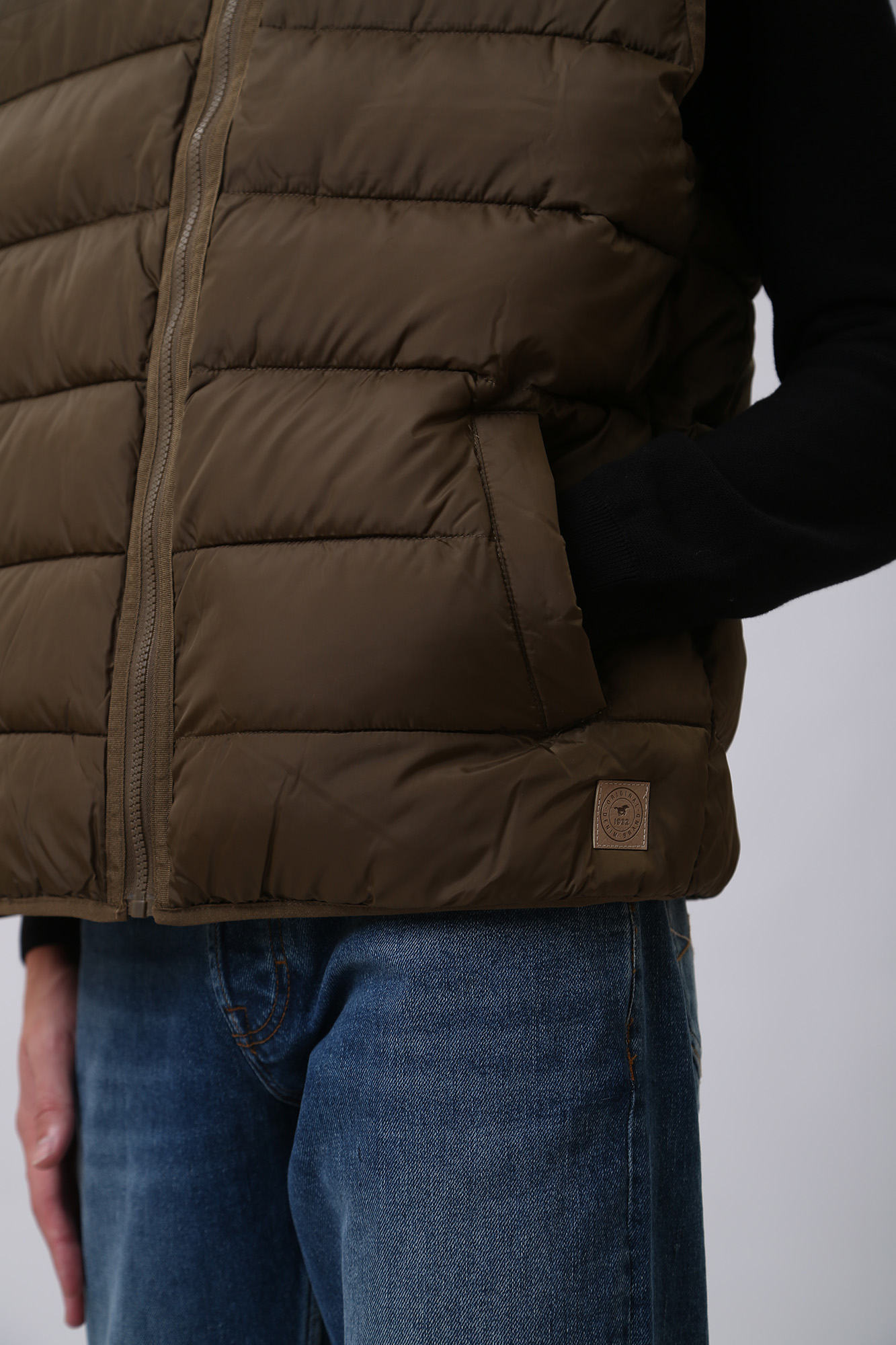 1012689 Жилет утепленный Mustang Коричневый