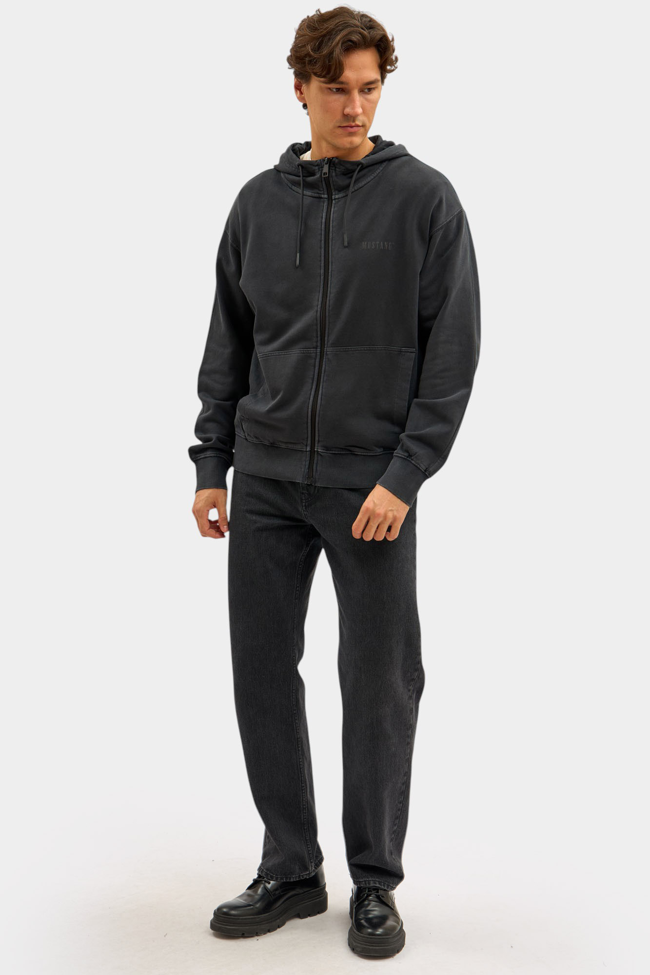 1016971 Толстовка Mustang Черный