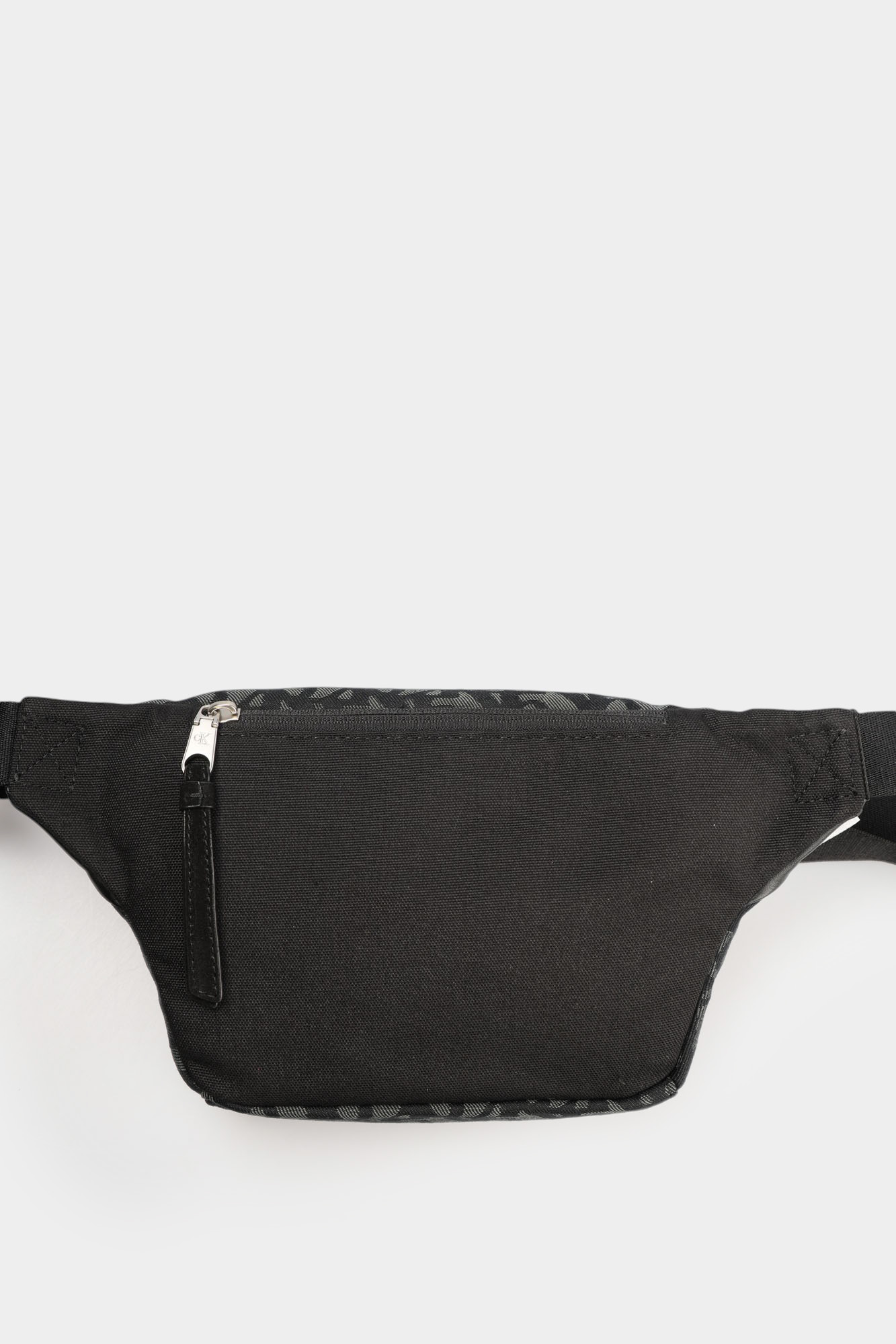 LV04G3177G Сумка поясная Calvin Klein Jeans Черный