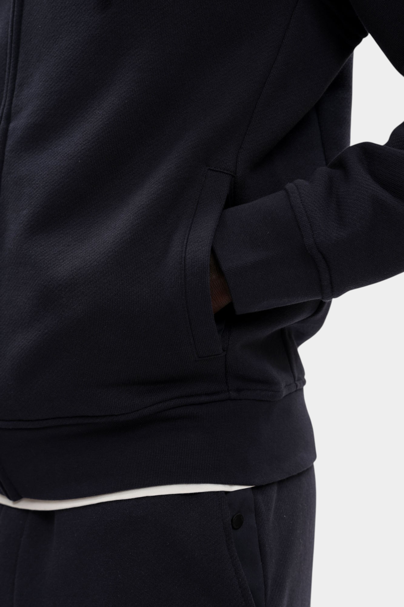 G8068000028N-MF503F01-83Y3 Толстовка Trussardi Синий