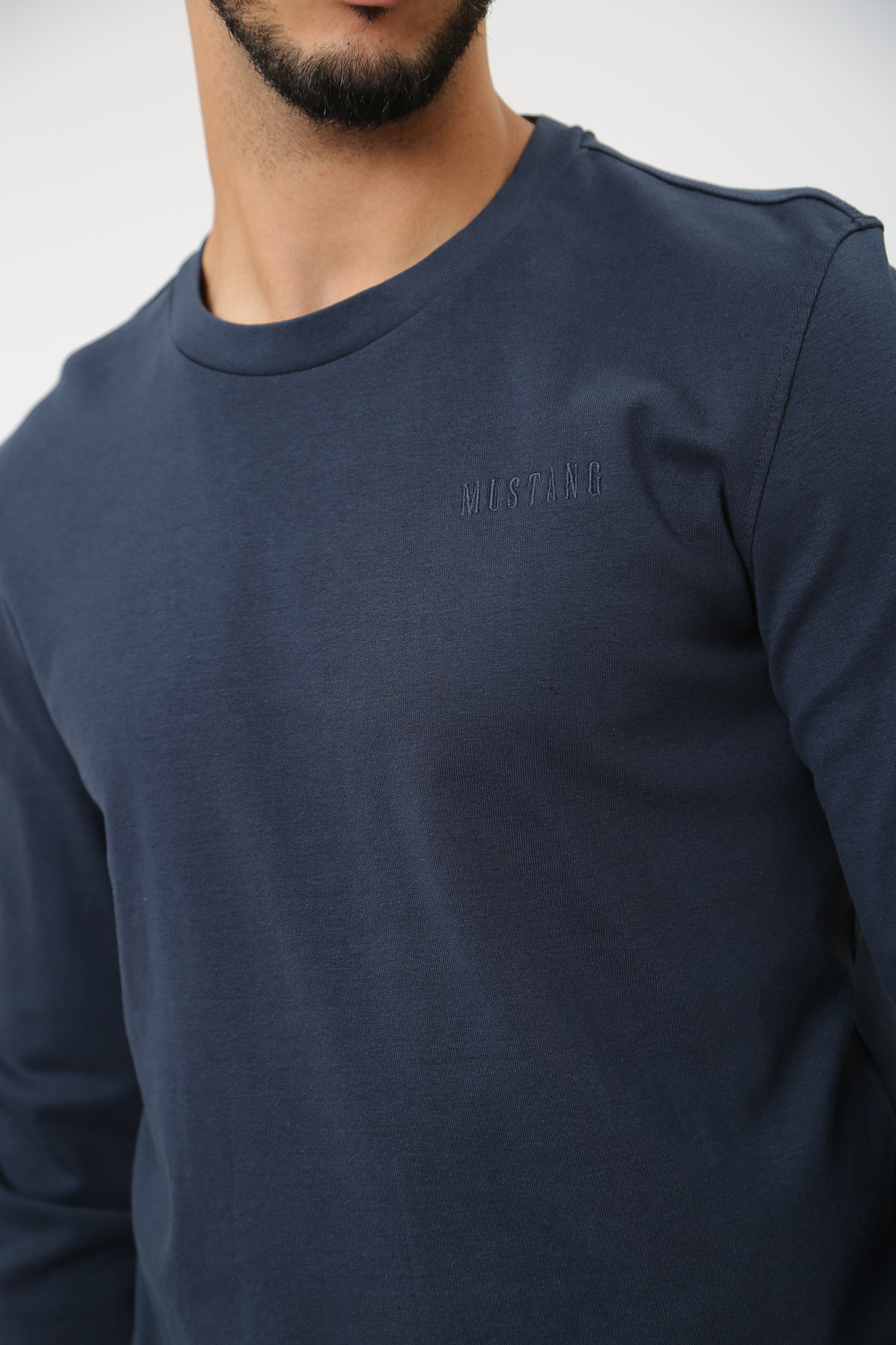 1014108 Лонгслив Mustang Синий