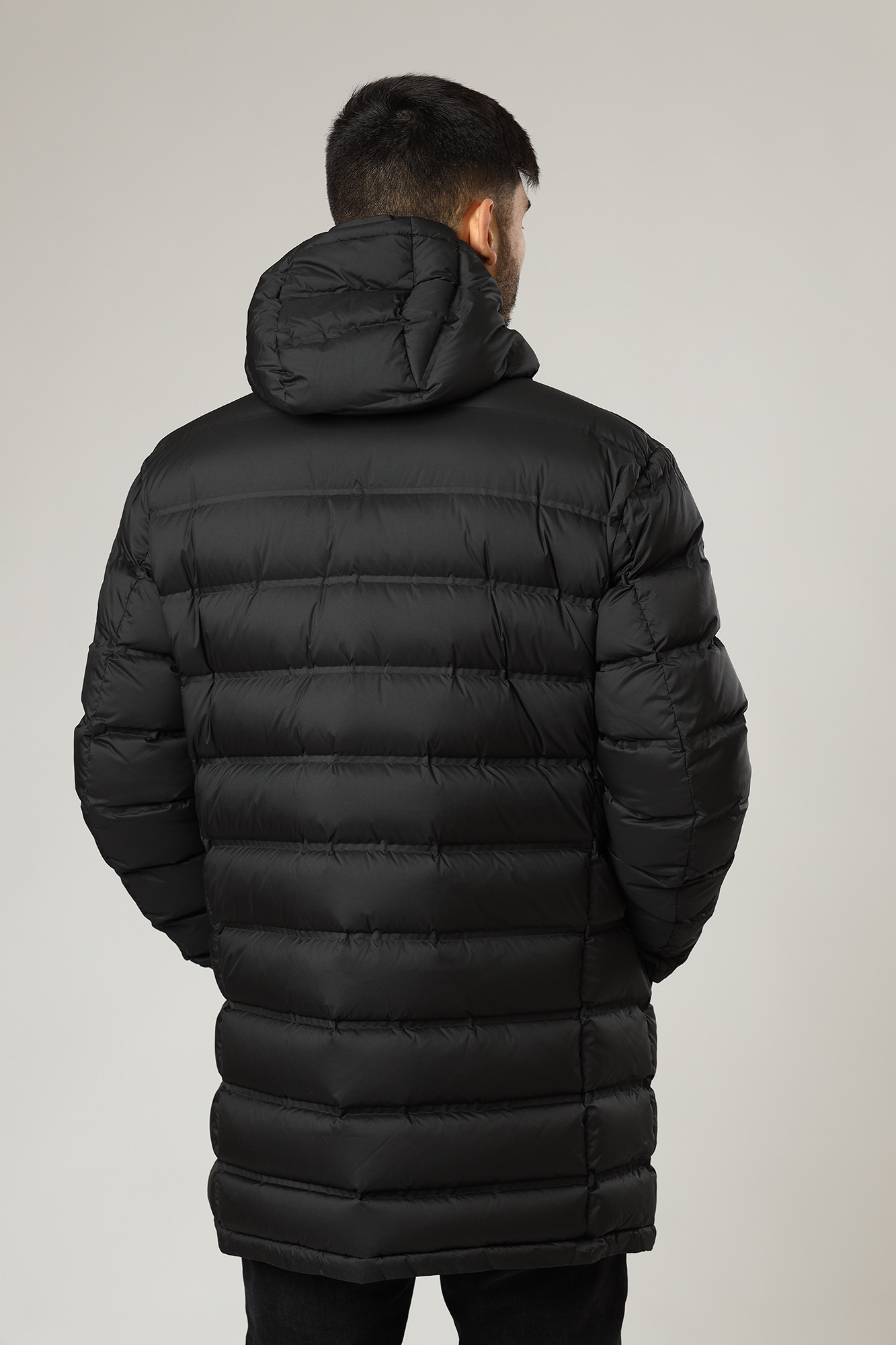 524593_505028 Куртка утеплённая Karl Lagerfeld Черный