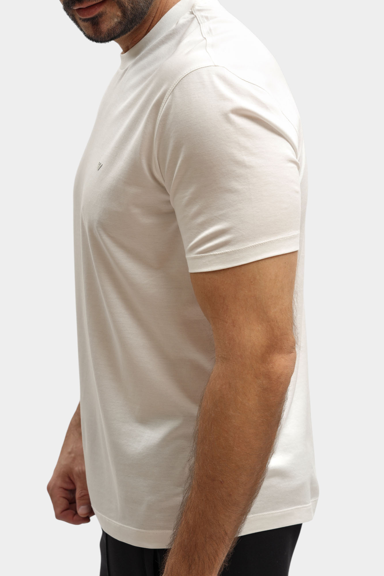 EM005491_AF24839 Футболка Emporio Armani Белый