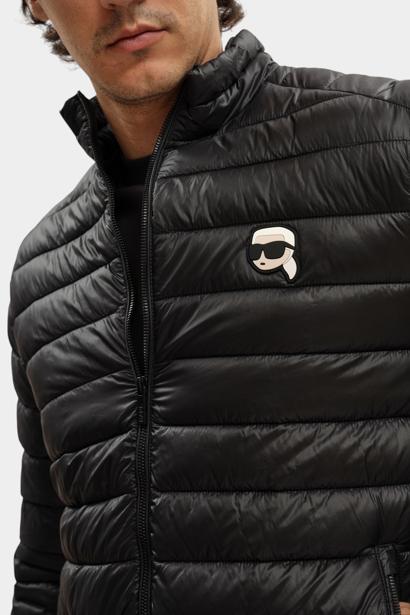 500590_505710 Куртка Karl Lagerfeld Черный