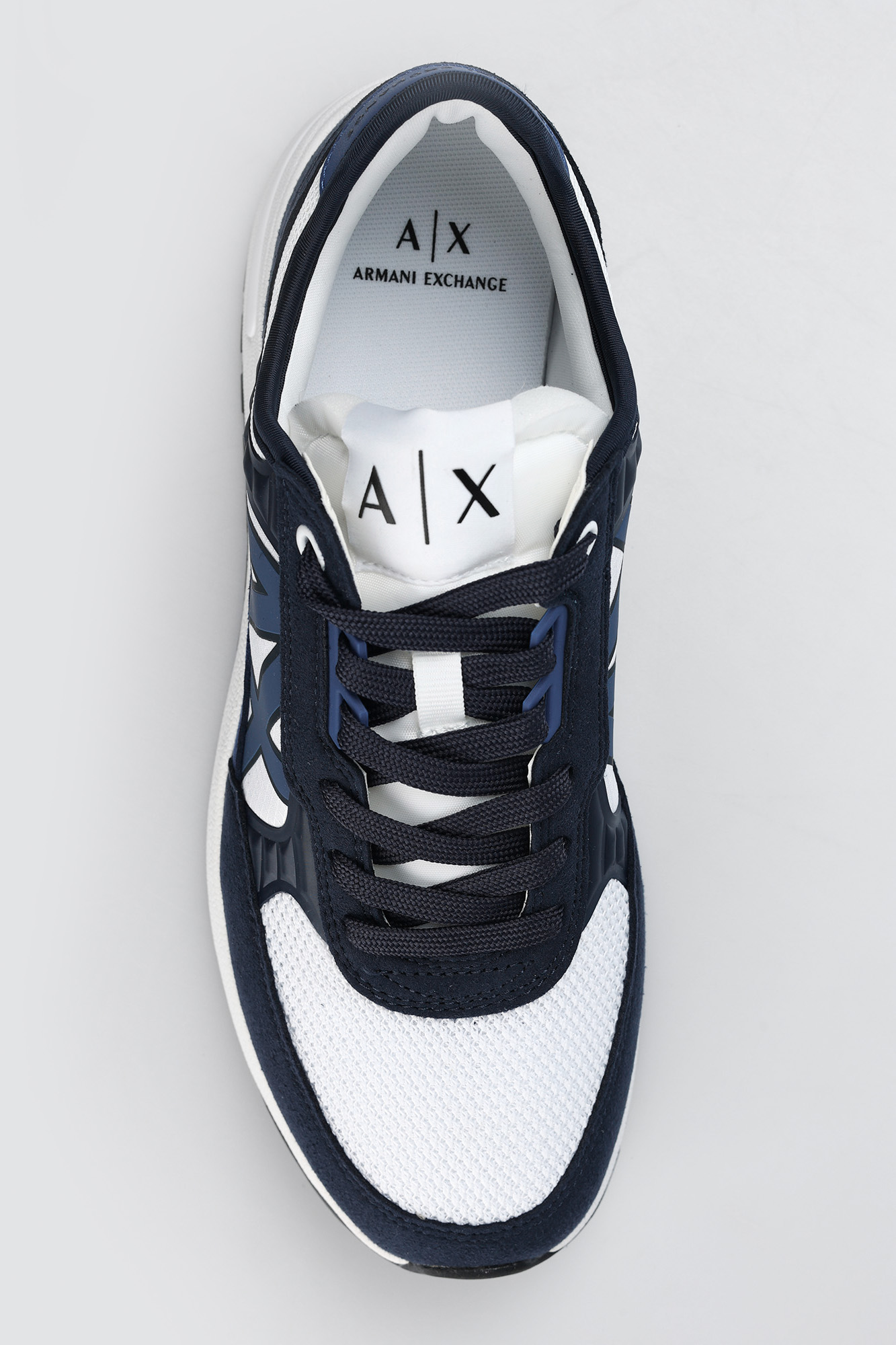 XUX090_XV276 Кроссовки Armani Exchange Белый