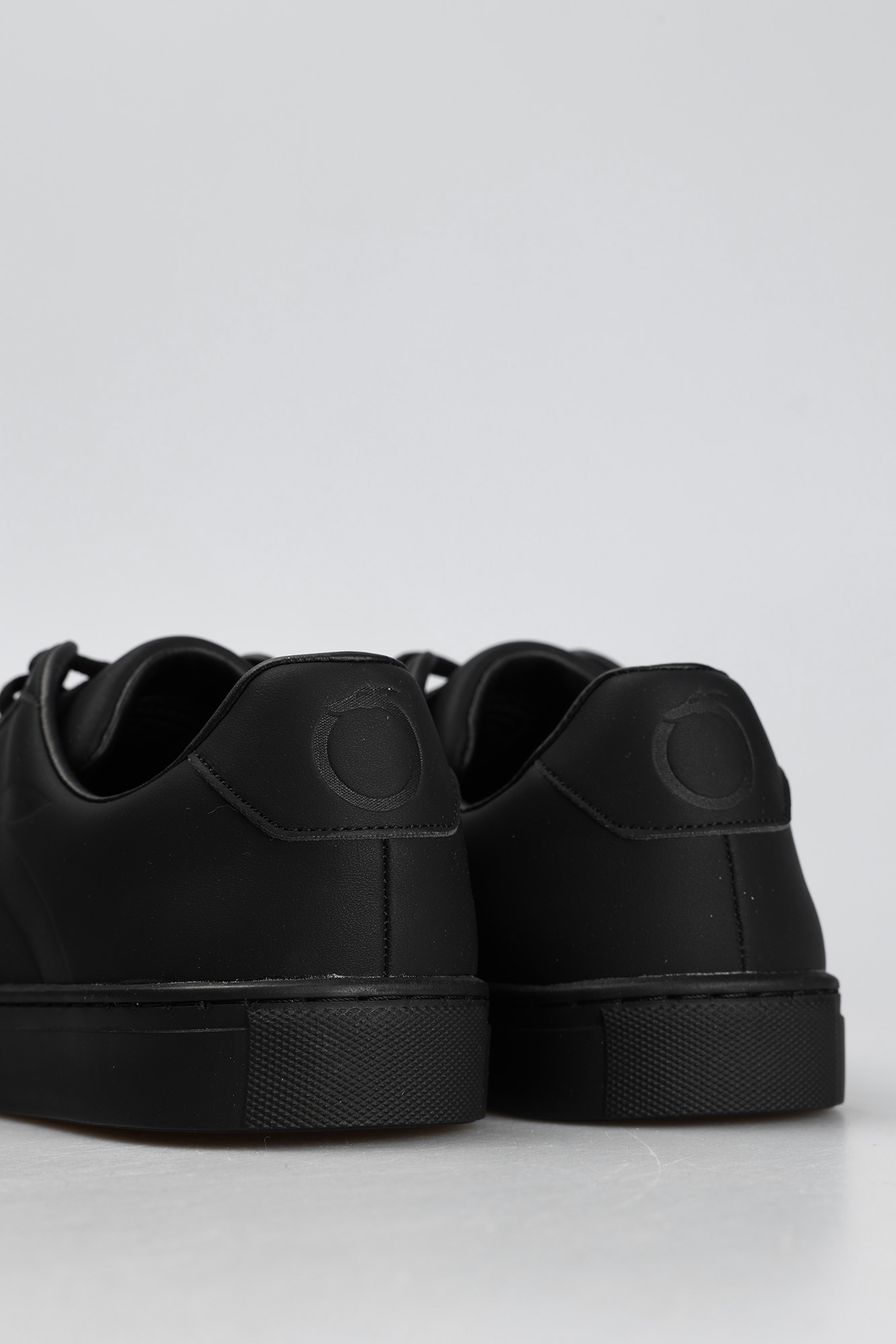 79A00849-9Y09999 Кеды Trussardi Черный