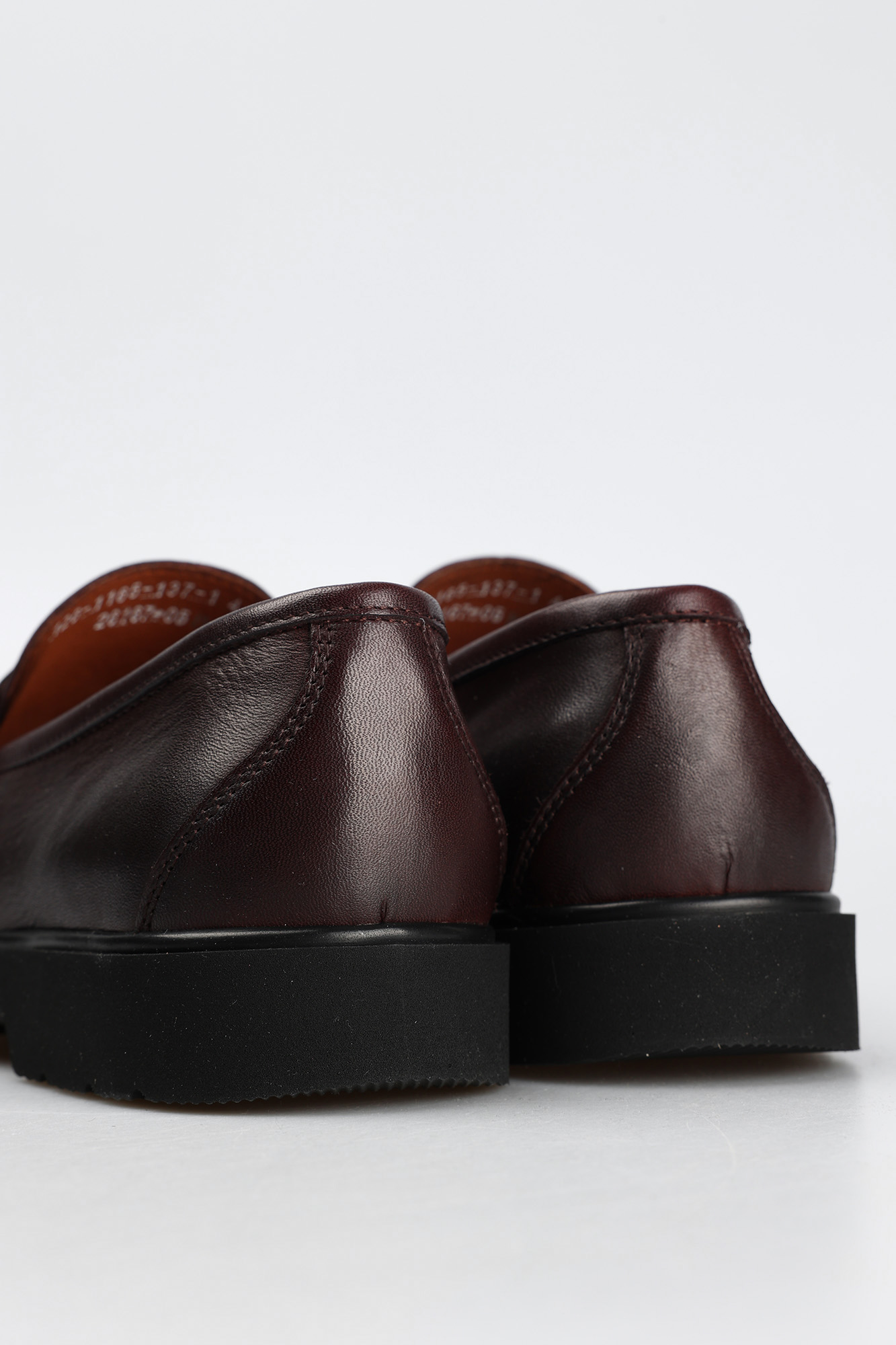 Туфли мужские, Marc Cony, 126-1165-137-1 Лоферы Marc Cony Бордовый