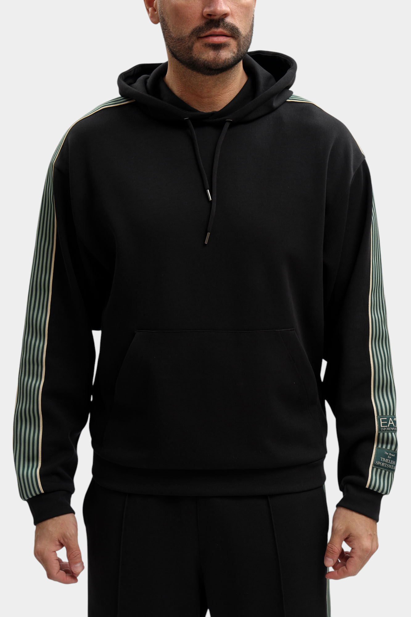 7M001508_AF12660 Толстовка EA7 Черный