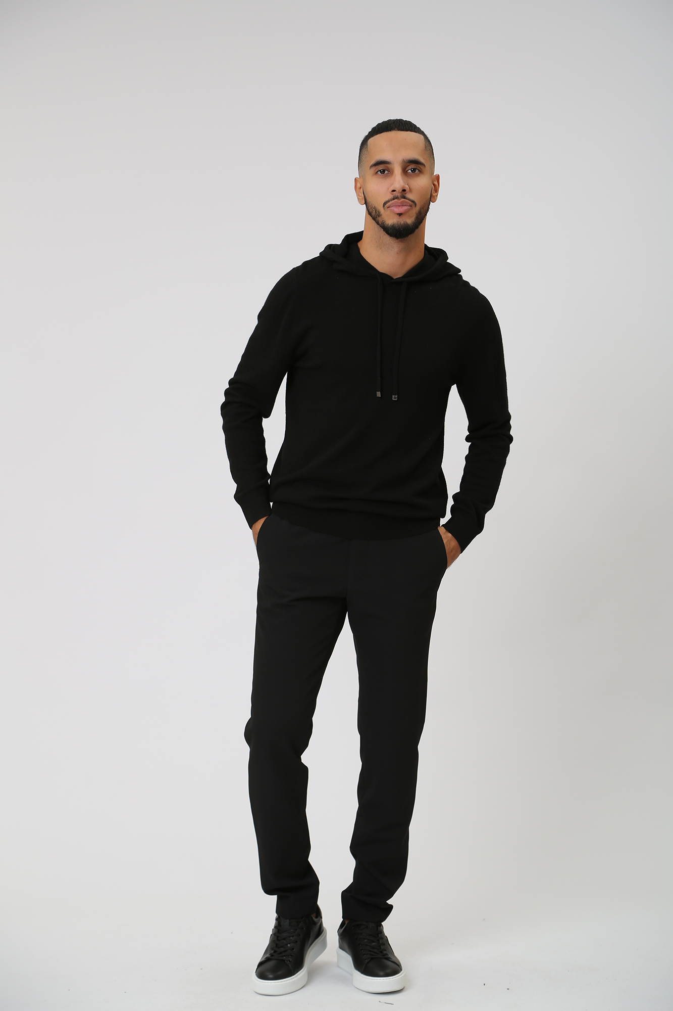 Джемпер с капюшоном Strellson Черный