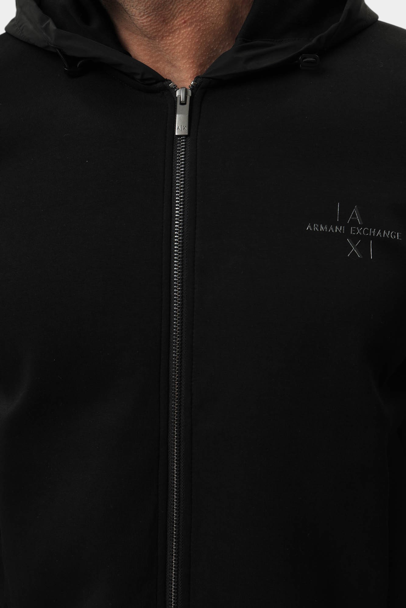 XM000515_AF13047 Толстовка Armani Exchange 