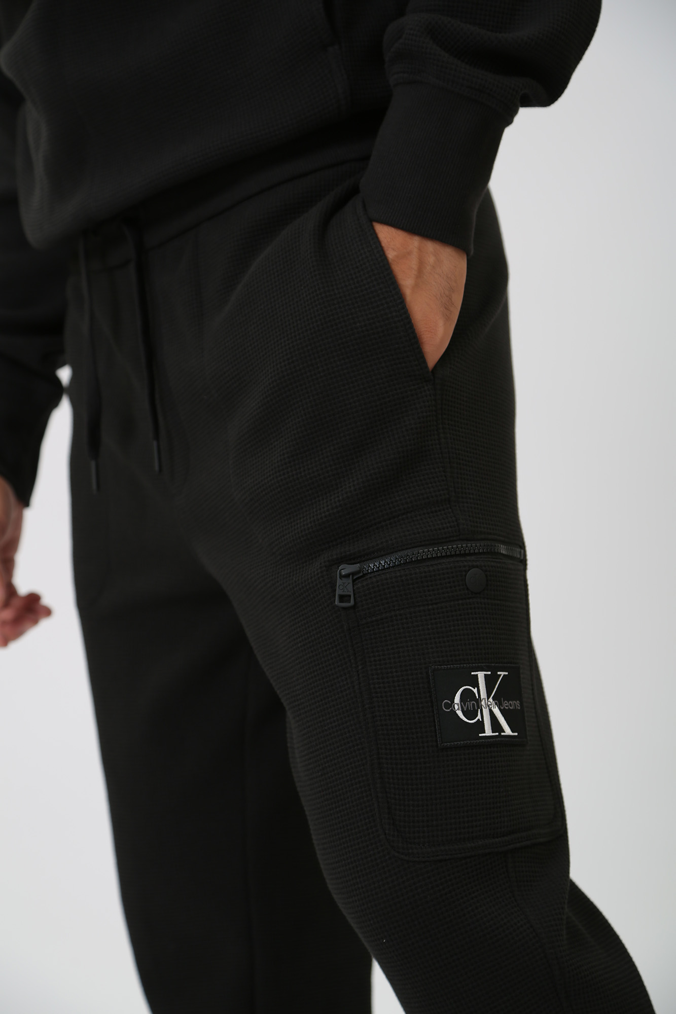 J30J323510 Брюки спортивные Calvin Klein Jeans Черный