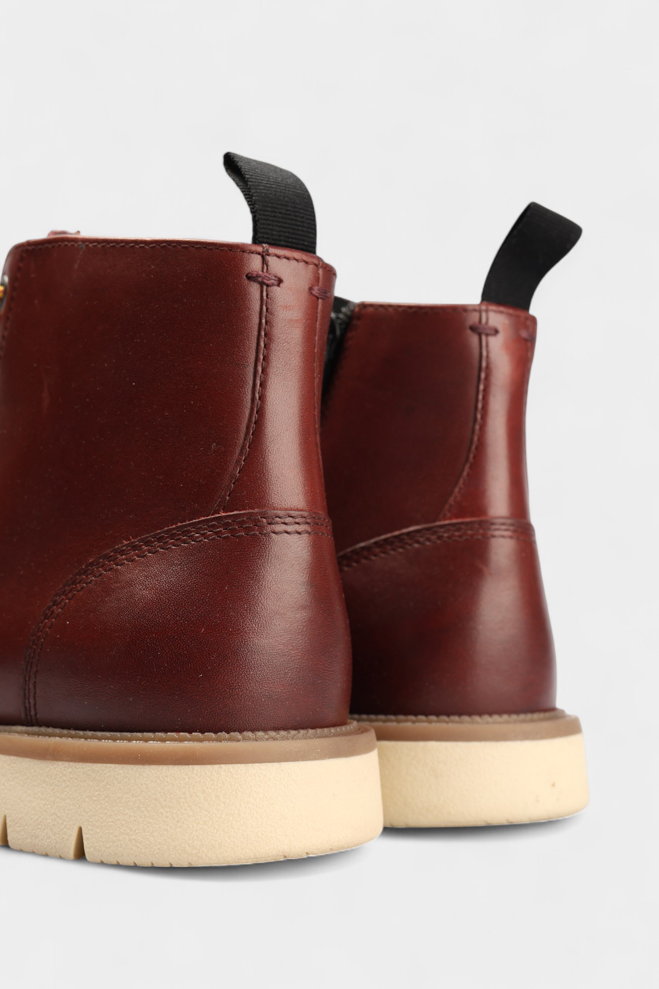 U56M7A000FF Ботинки Geox Бордовый