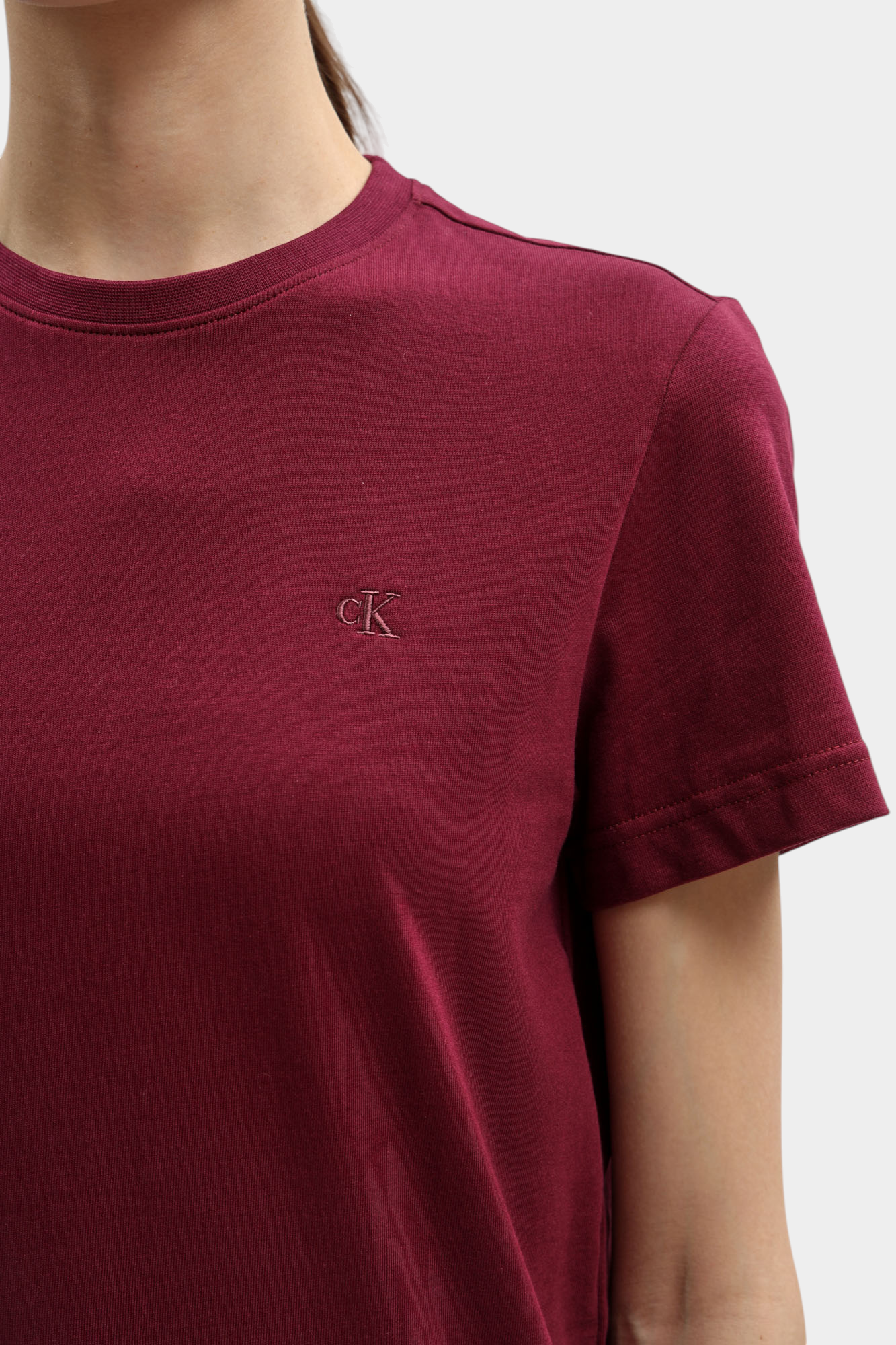 LV047B224G футболка calvin klein jeans 